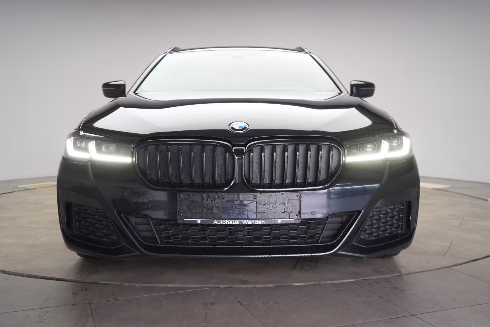 (B-450) BMW 530 d Touring M Sport Leder/Temp/Kamera/H&K/Virt - Image 2