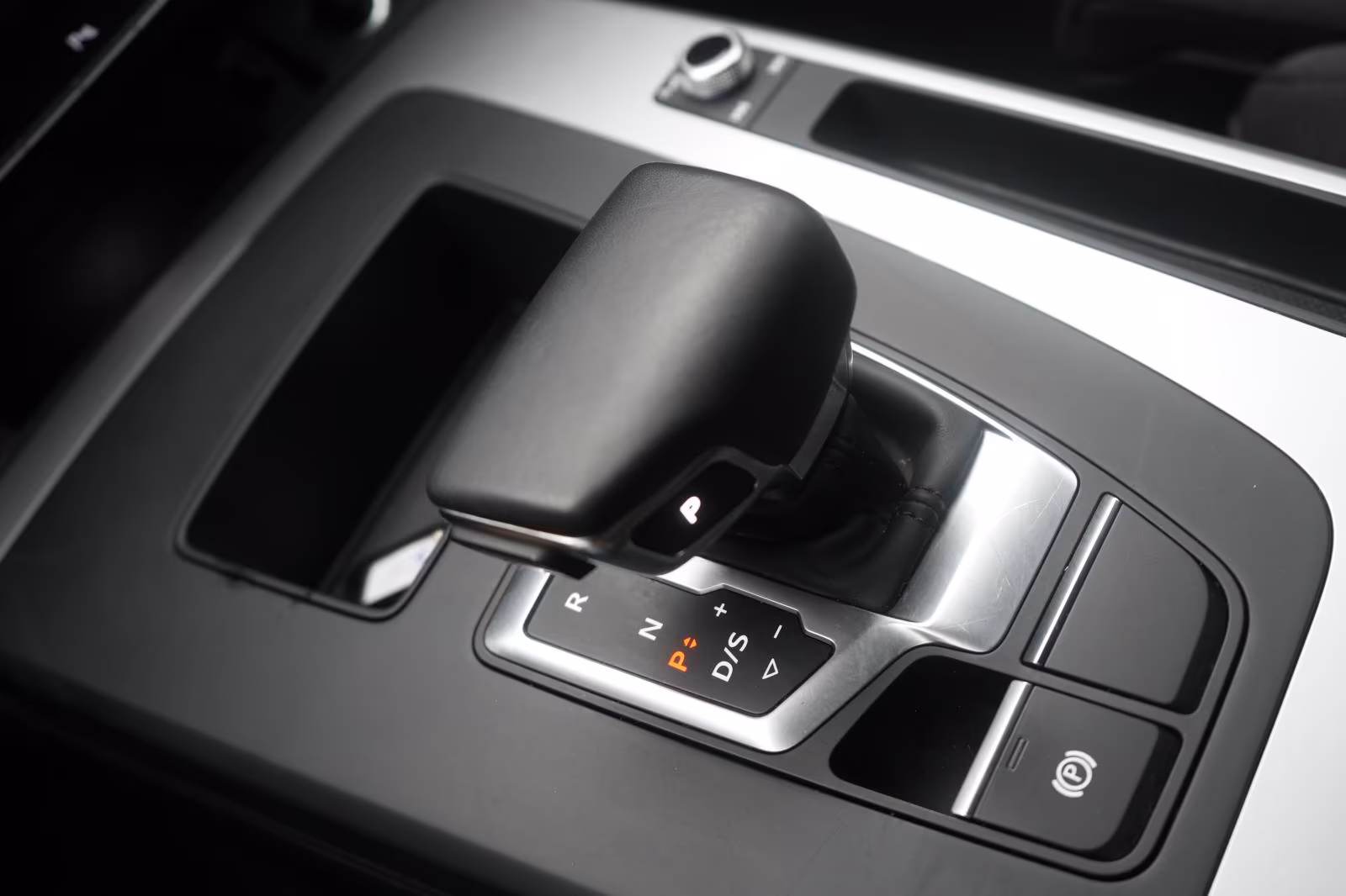 (B-508) Audi(Hybrid) Q5 50 TFSIe quattro S tronic advanced Navi/Temp/ - Image 14