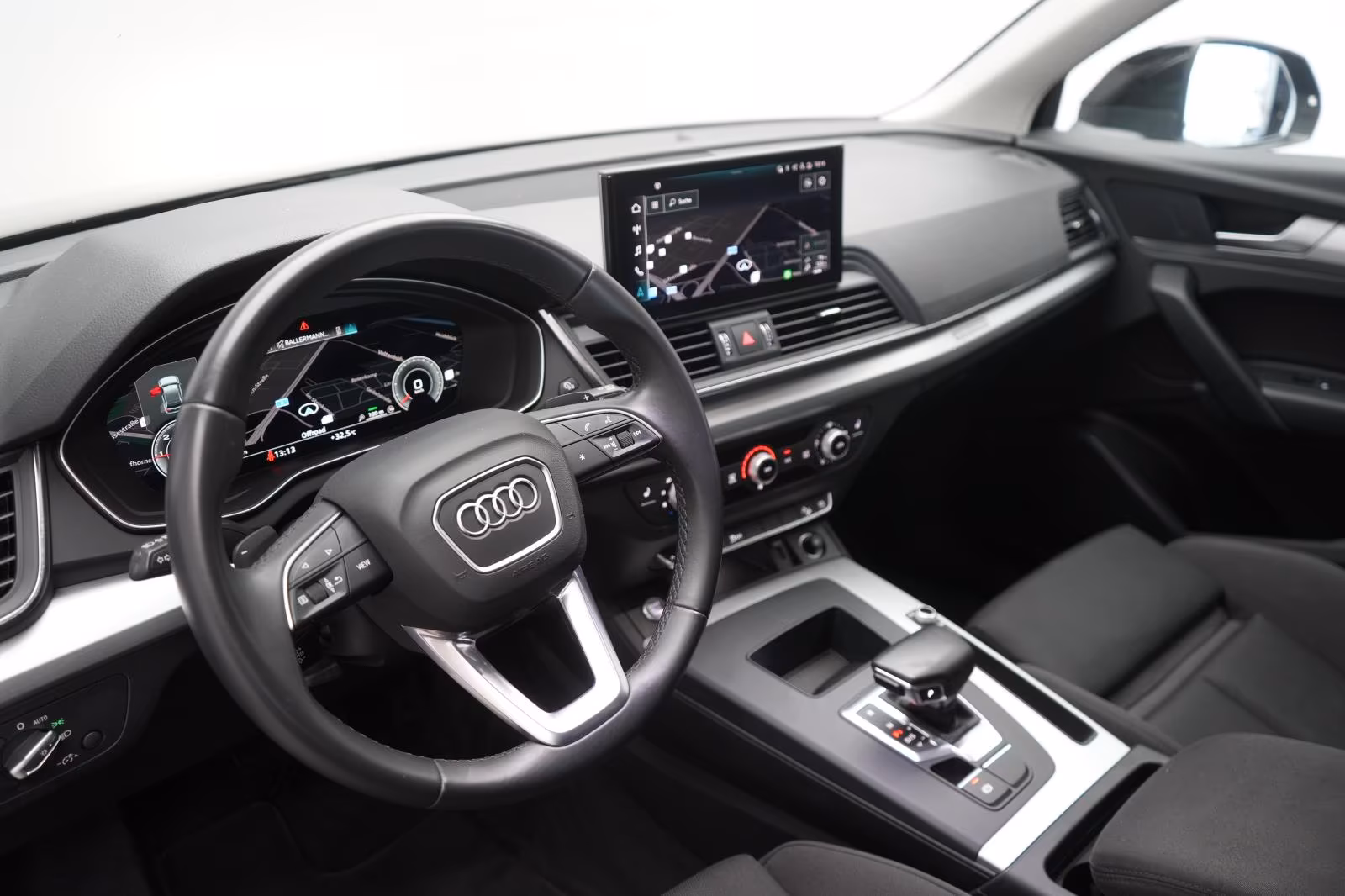 (B-356) Audi Q5 40 TDI quattro S tronic Temp/Virtual/AHK/LED - Image 8