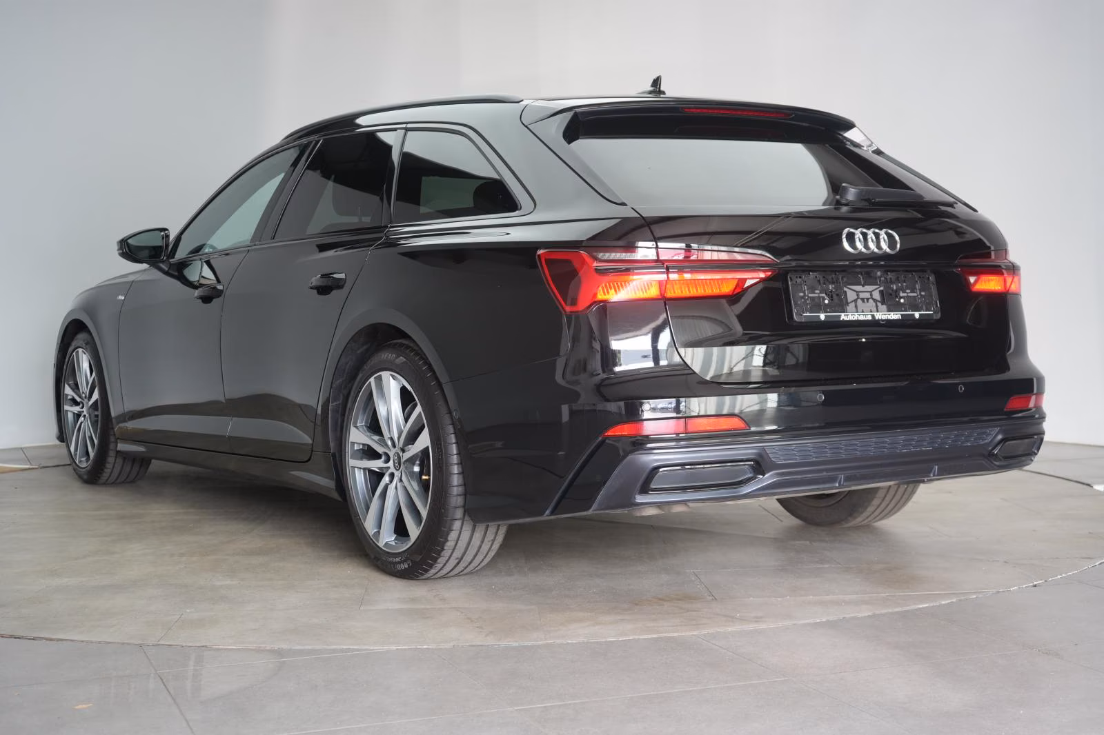 (B-778) Audi A6 40TDI S line ACC/Kamera/Virtual/AHK/Lane/Side - Image 4
