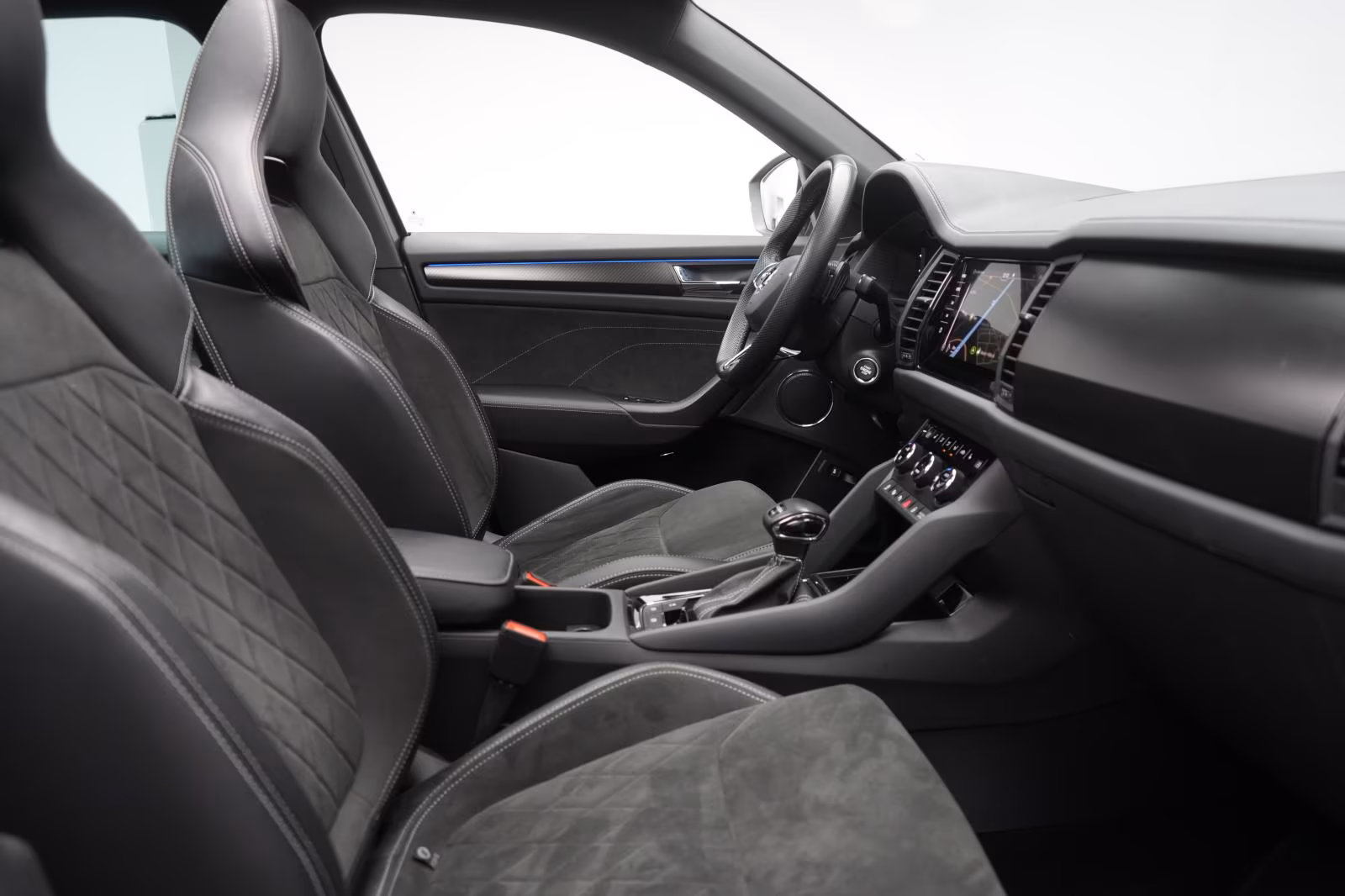 (B-298) Skoda Kodiaq 2.0 TDI 4x4 DSG Sportline ACC/Kamera/Virt - Image 9