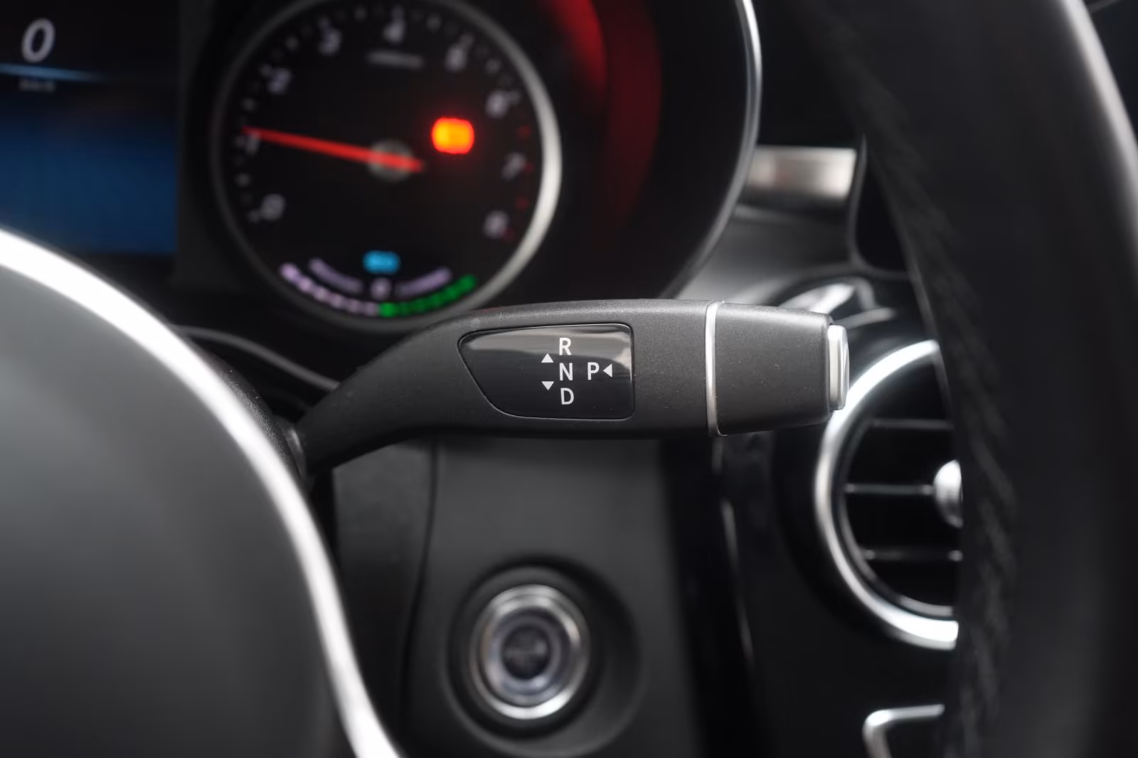 (B-144) Mercedes-Benz(Hybrid) GLC 300 e 4Matic 9G-Tronic AHK/Kamera/HUD/ - Image 19