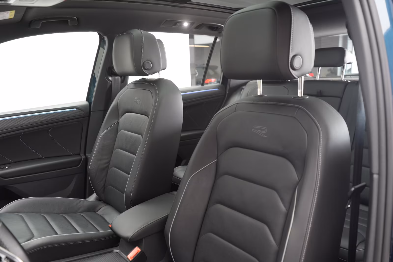 (B-593)Volkswagen(Hybrid) Tiguan 1.4 eHybrid DSG R-Line Leder/ACC/Pano/360 - Image 7