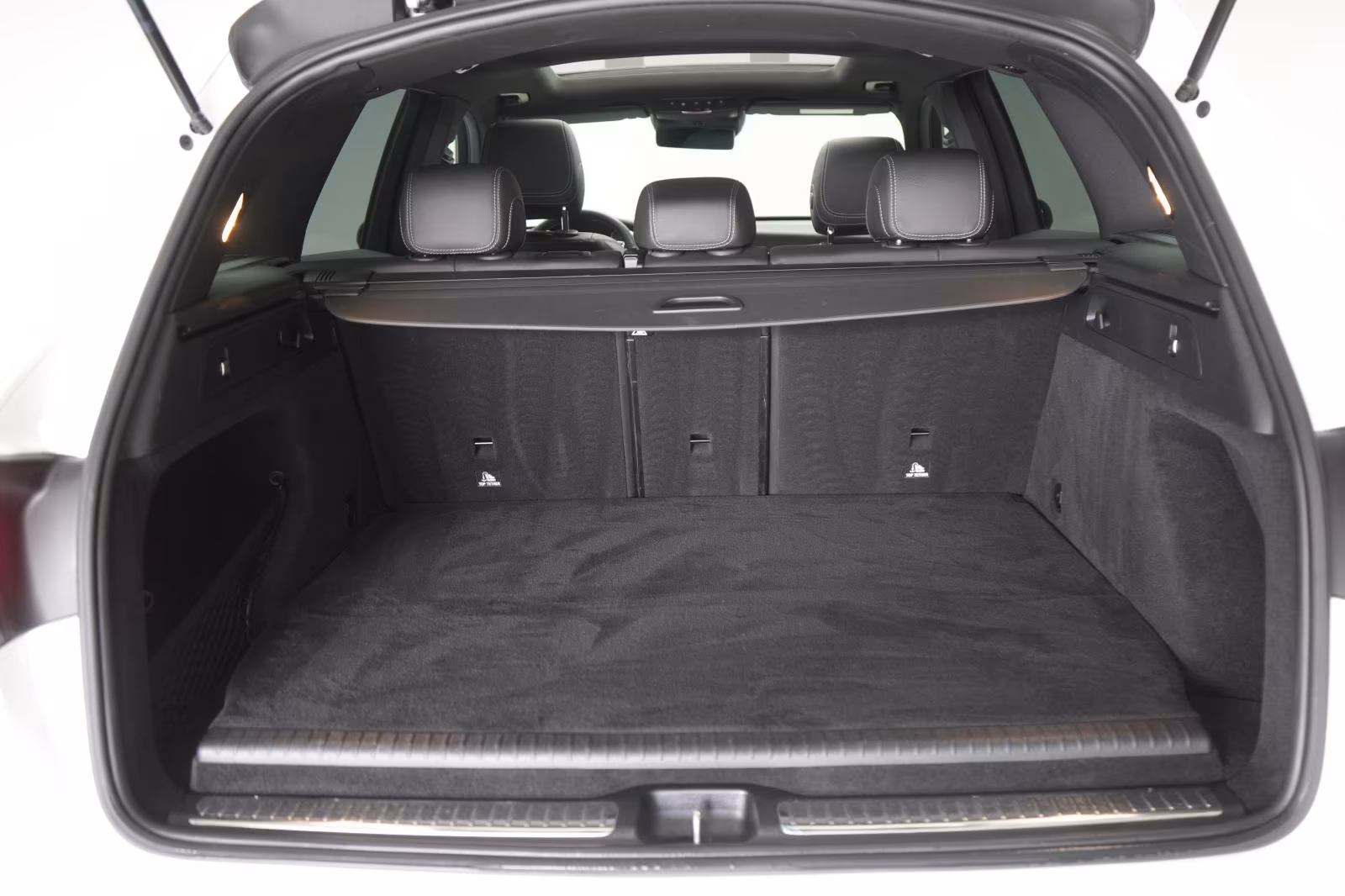 (B-396) Mercedes-Benz(Hybrid) GLC 300 e 4Matic 9G-Tronic Pano/Leder/360 Kamera - Image 29