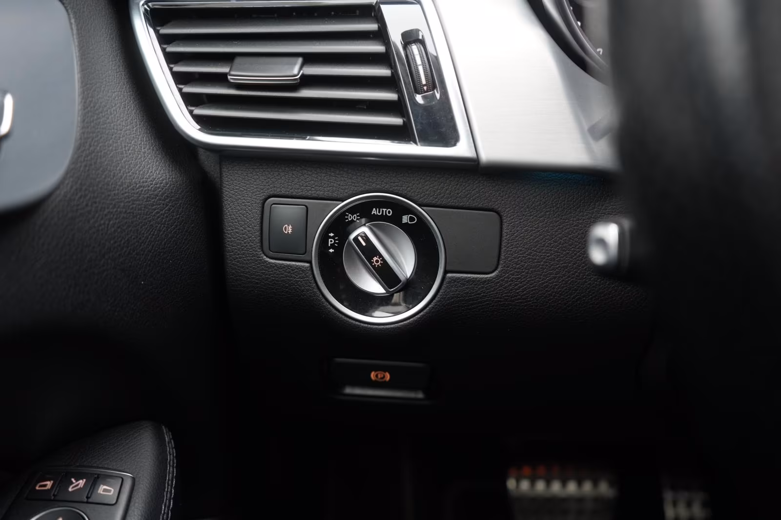 (B-379) Mercedes-Benz GLE 350 d 4Matic 9G-Tronic AMG Leder/Temp/Pa - Image 16