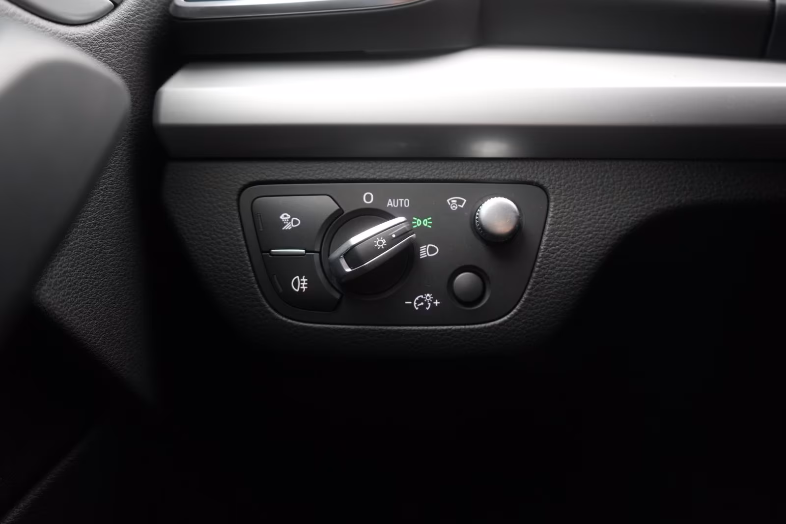 (B-733) Audi(Hybrid) Q5 50 TFSIe Sportback S Line S tronic Temp/Virtu - Image 18