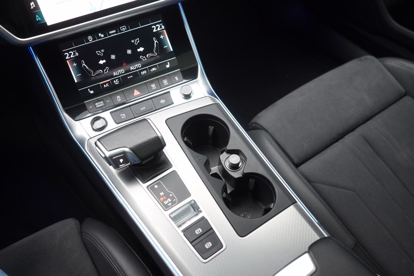 (B-238) Audi A6 40 TDI quattro S tronic design ACC/360Kamera/ - Image 13