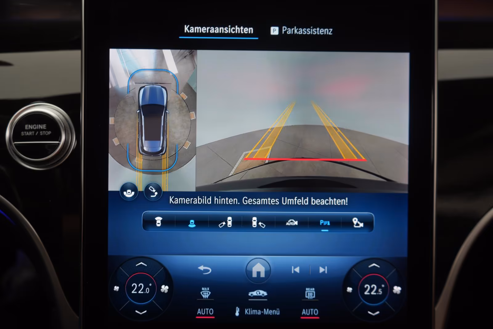 (B-232) Mercedes-Benz(Hybrid) GLC 300 e 4Matic 9G-Tronic AMG Leder/Distronic/ - Image 15