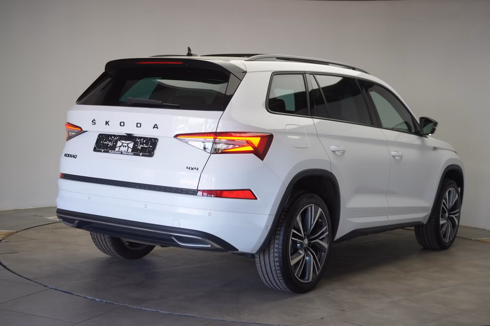 (B-296) Skoda Kodiaq 2.0 TDI Sportline ACC/Kamera/Pano/Virtual - Image 5