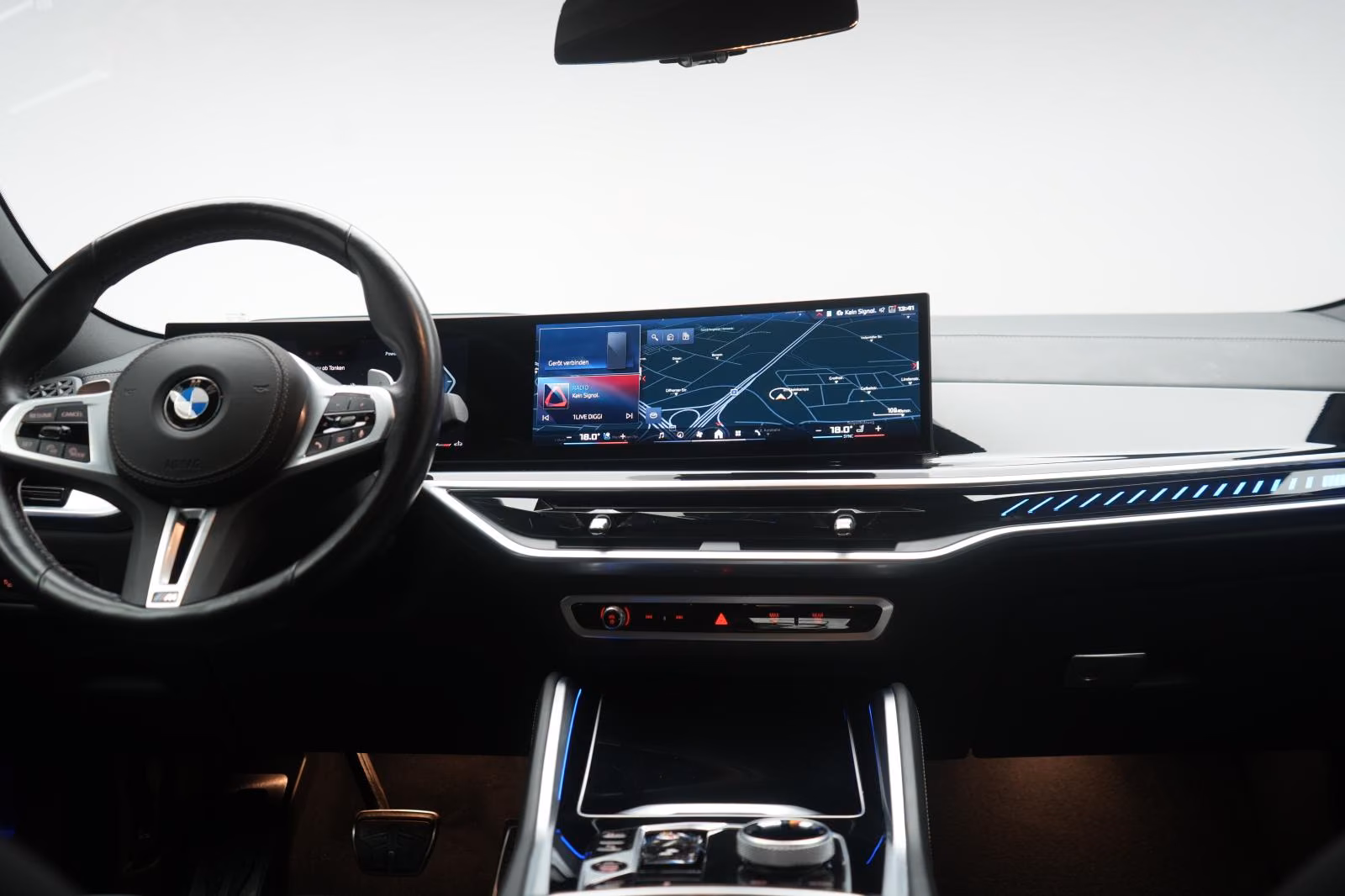 (B-058) BMW X6 M60 i xDrive Leder/HUD/Carbon/H&K/Kamera/AHK/ - Image 17