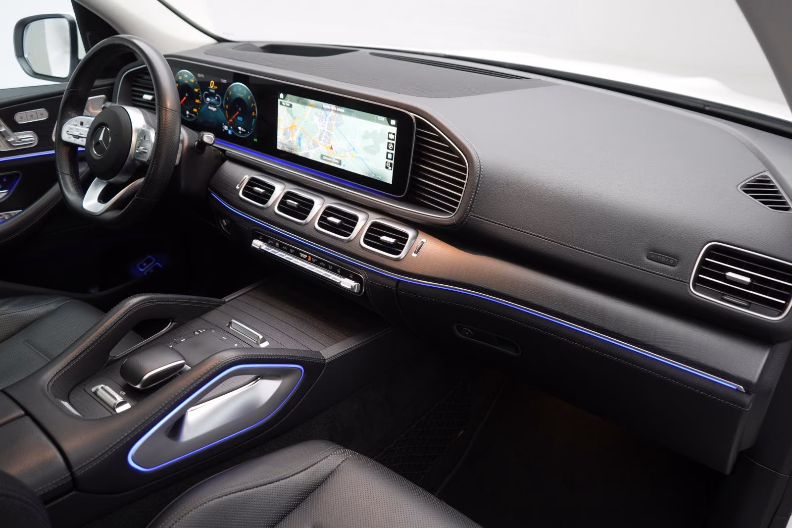 (B-587) Mercedes-Benz(Hybrid) GLE 350 e 4Matic AMG Leder/Distronic/HUD/Kam - Image 10