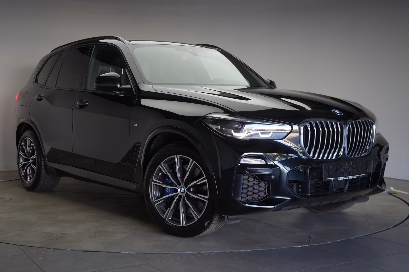 (B-413) BMW(Hybrid) X5 xDrive45e M Sport Leder/ACC/Kamera/Virtual/AH - Image 1