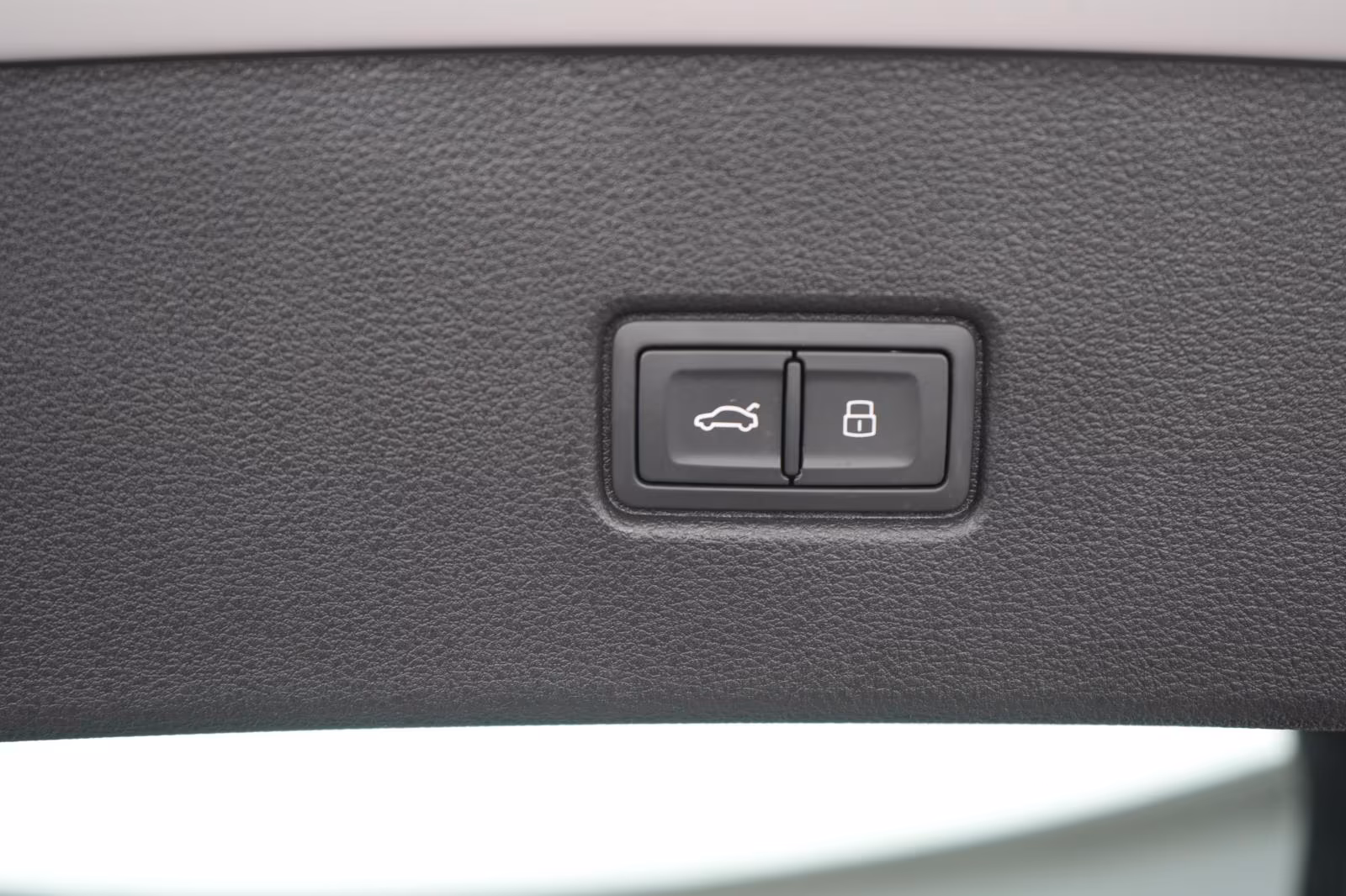 (B-249) Audi Q5 35 TDI Sportback S tronic S line Temp/Shzg/LE - Image 17