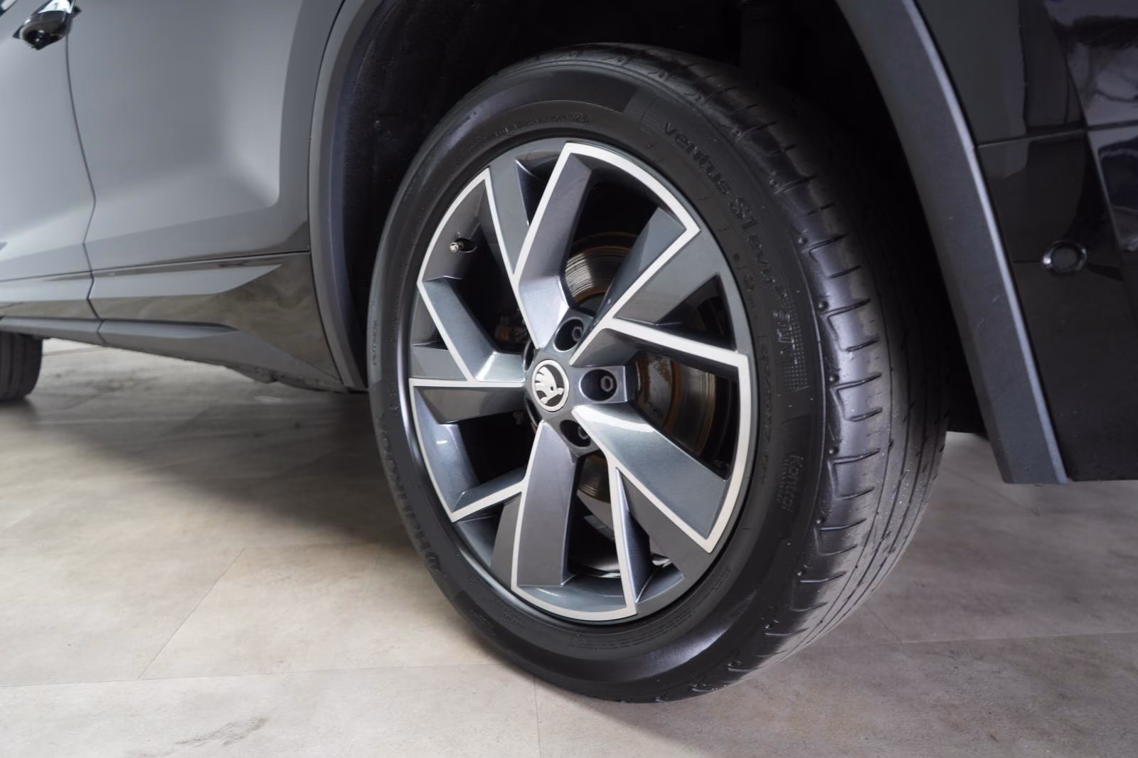 (B-685) Skoda Kodiaq 2.0 TDI 4x4 DSG Sportline ACC/Virtual/AHK - Image 23