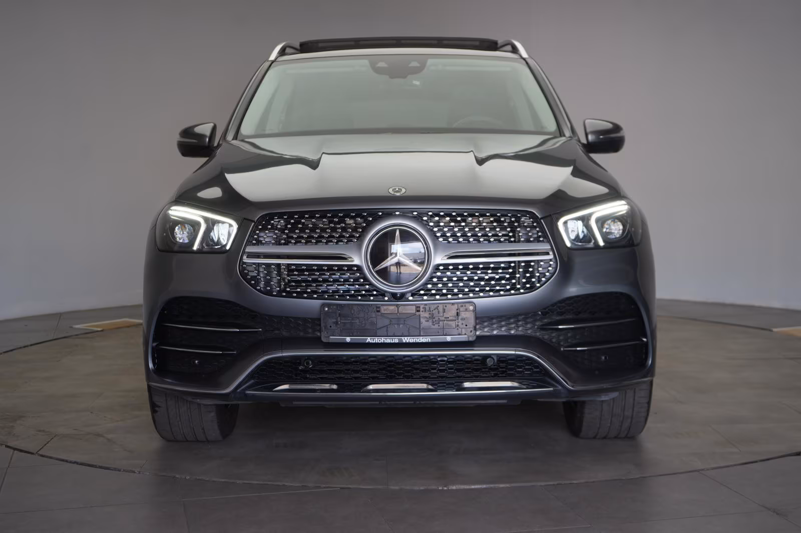 (B-696) Mercedes-Benz(Hybrid) GLE 350 de 4Matic 9G-Tronic AMG Leder/Distroni - Image 2