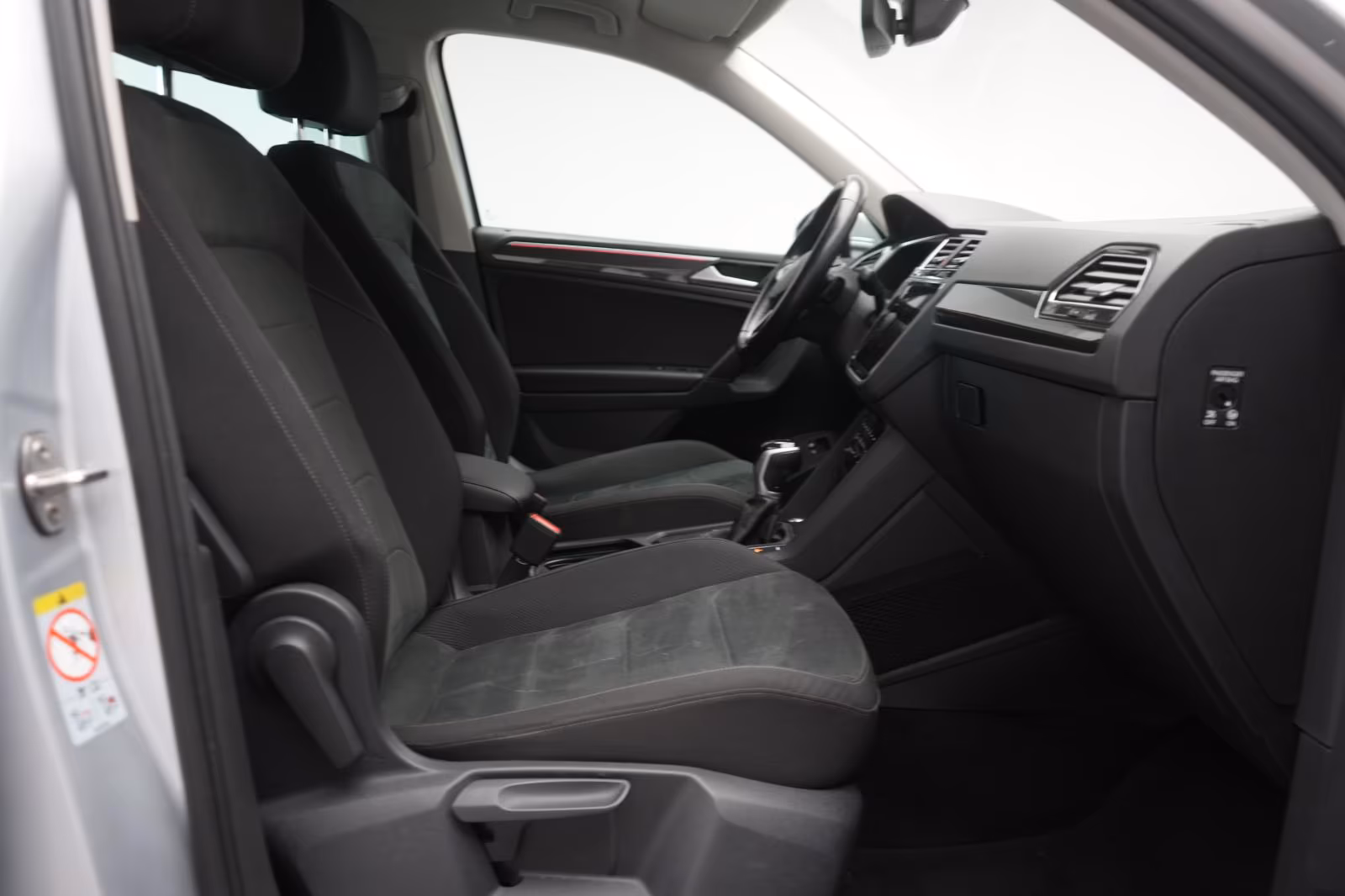 (B-280) Volkswagen(Hybrid) Tiguan 1.4 TSI eHybrid Elegance ACC/Kamera/Virtu - Image 9