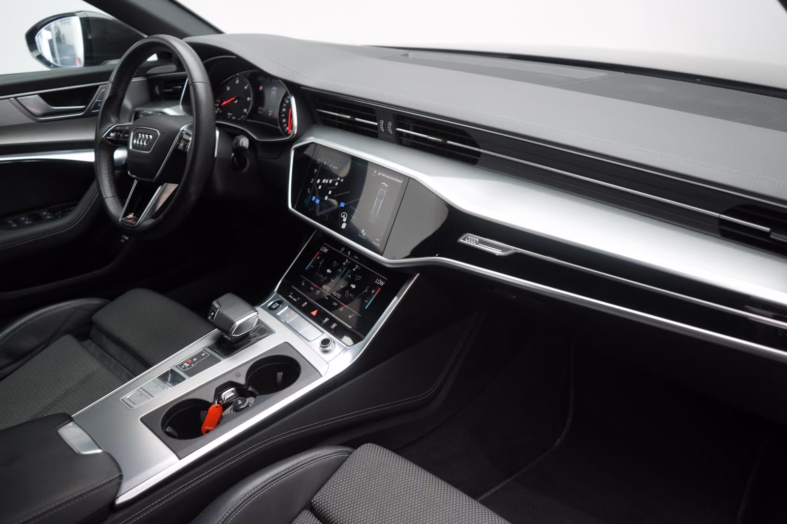 (B-621) Audi A6 40 TDI S-Line ACC/Pano/Lane/AHK - Image 10