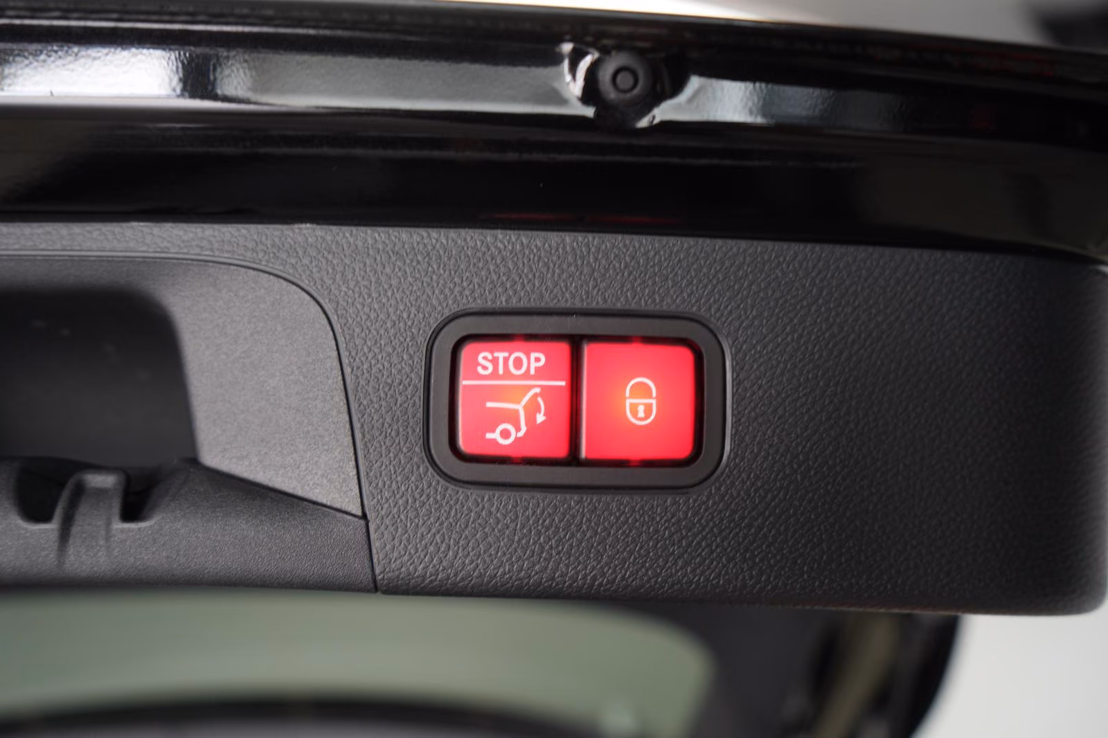 (B-208) Mercedes-Benz GLC 300 de 4Matic AMG Distronic/Kamera/Virtua - Image 22