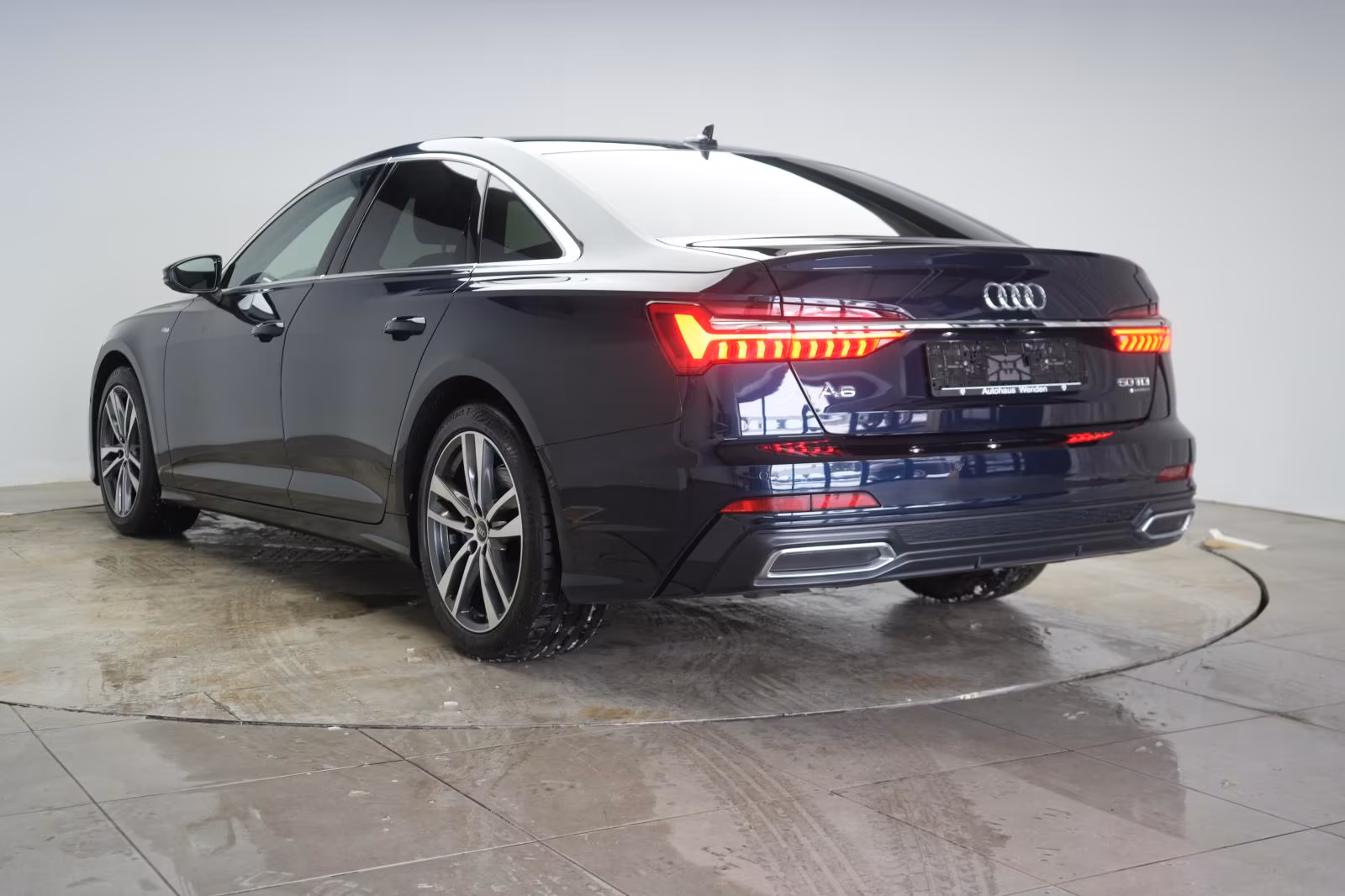 (B-526) Audi A6 50 TDI quattro S line Leder/ACC/Night/HUD/Kam - Image 4