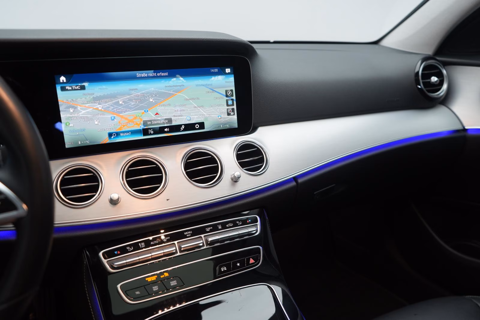 (B-039) Mercedes-Benz(Hybrid) E 300 de 4Matic T Avantgarde Leder/Distronic/Kam - Image 21