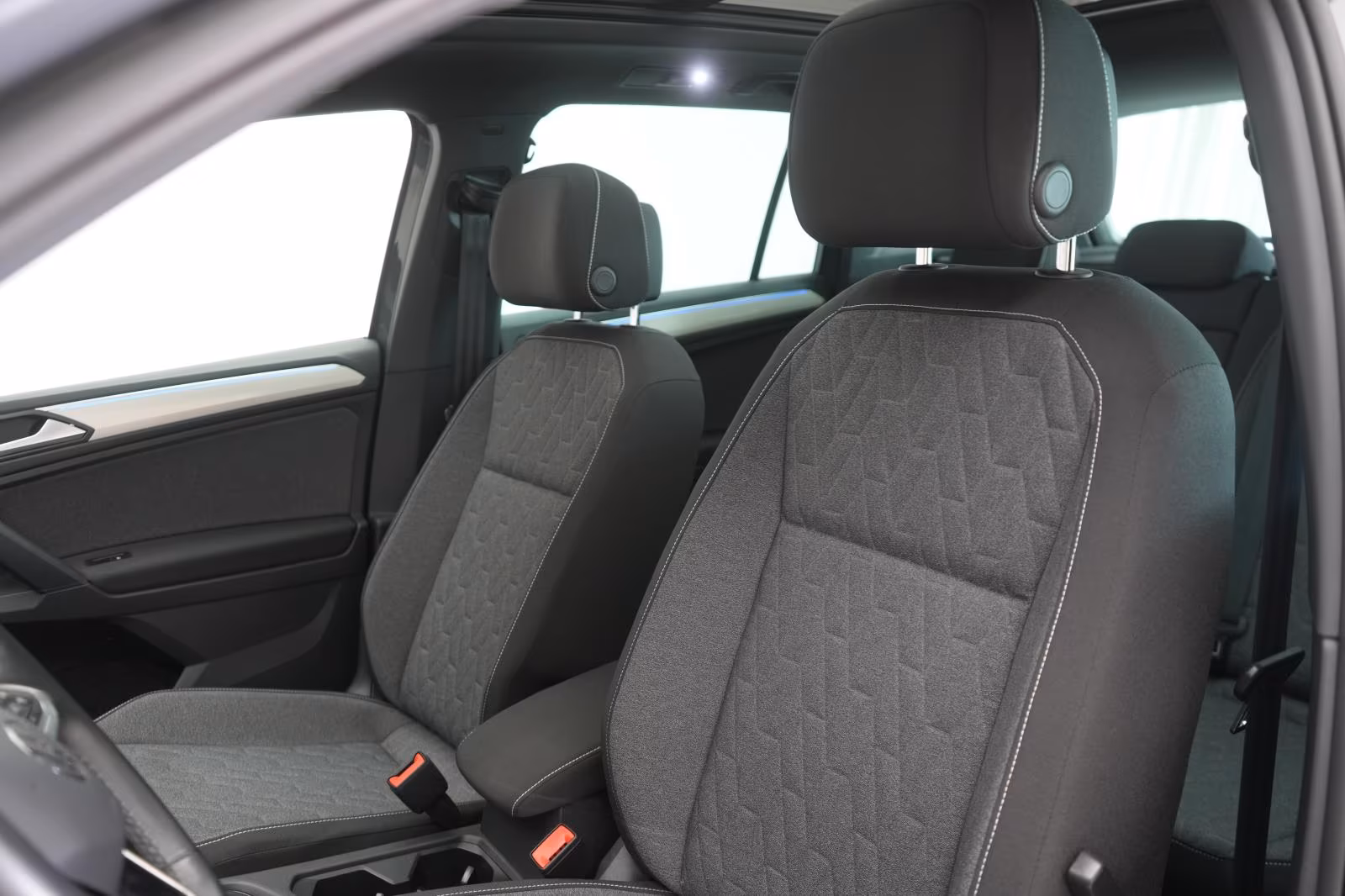 (B-504) Volkswagen Tiguan 1.5 TSI Life Move ACC/Kamera/Pano/Virtual - Image 7