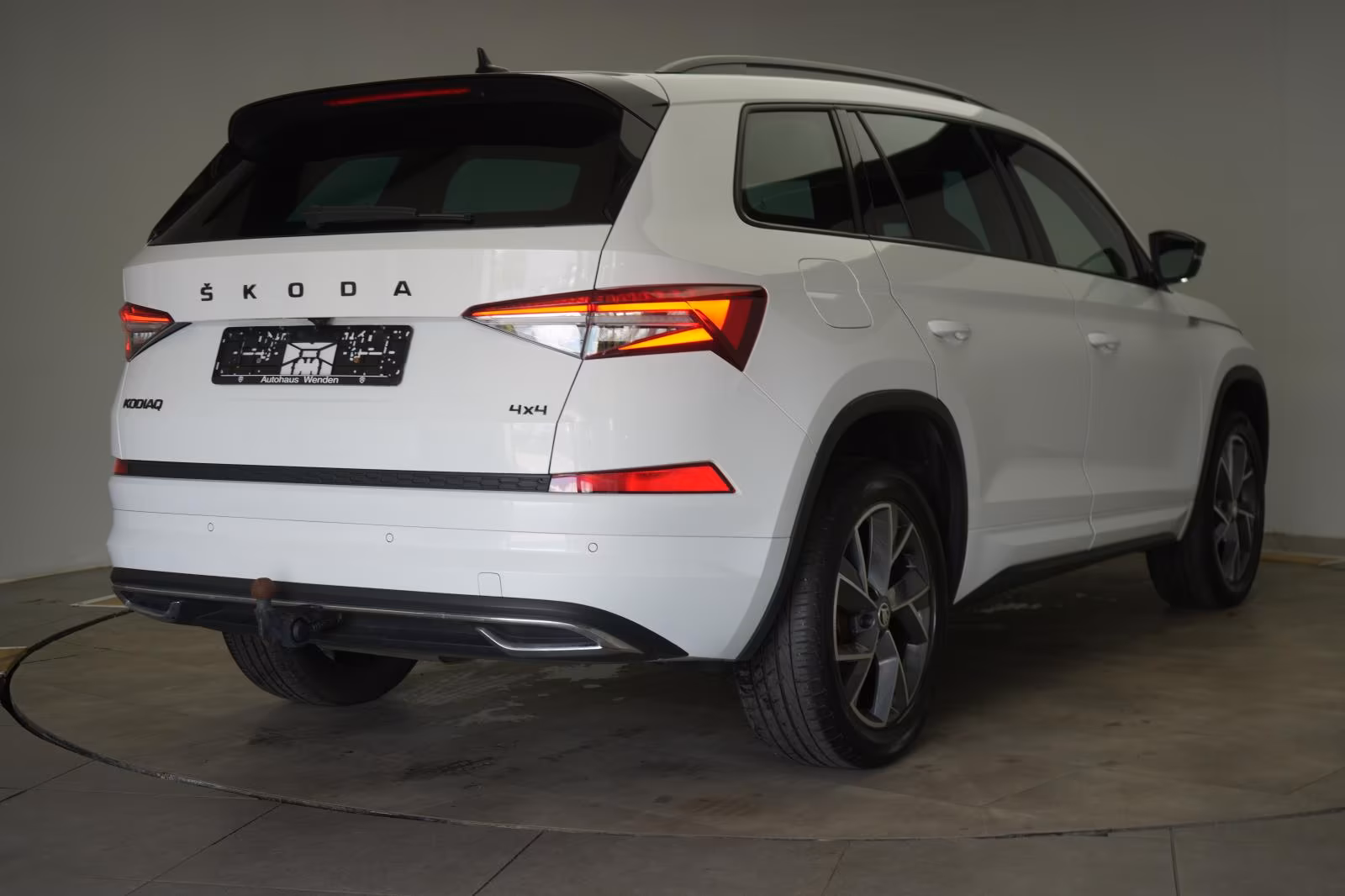 (B-535) Skoda Kodiaq 2.0 TDI 4x4 Sportline Carplay/Kamera/Virt - Image 5