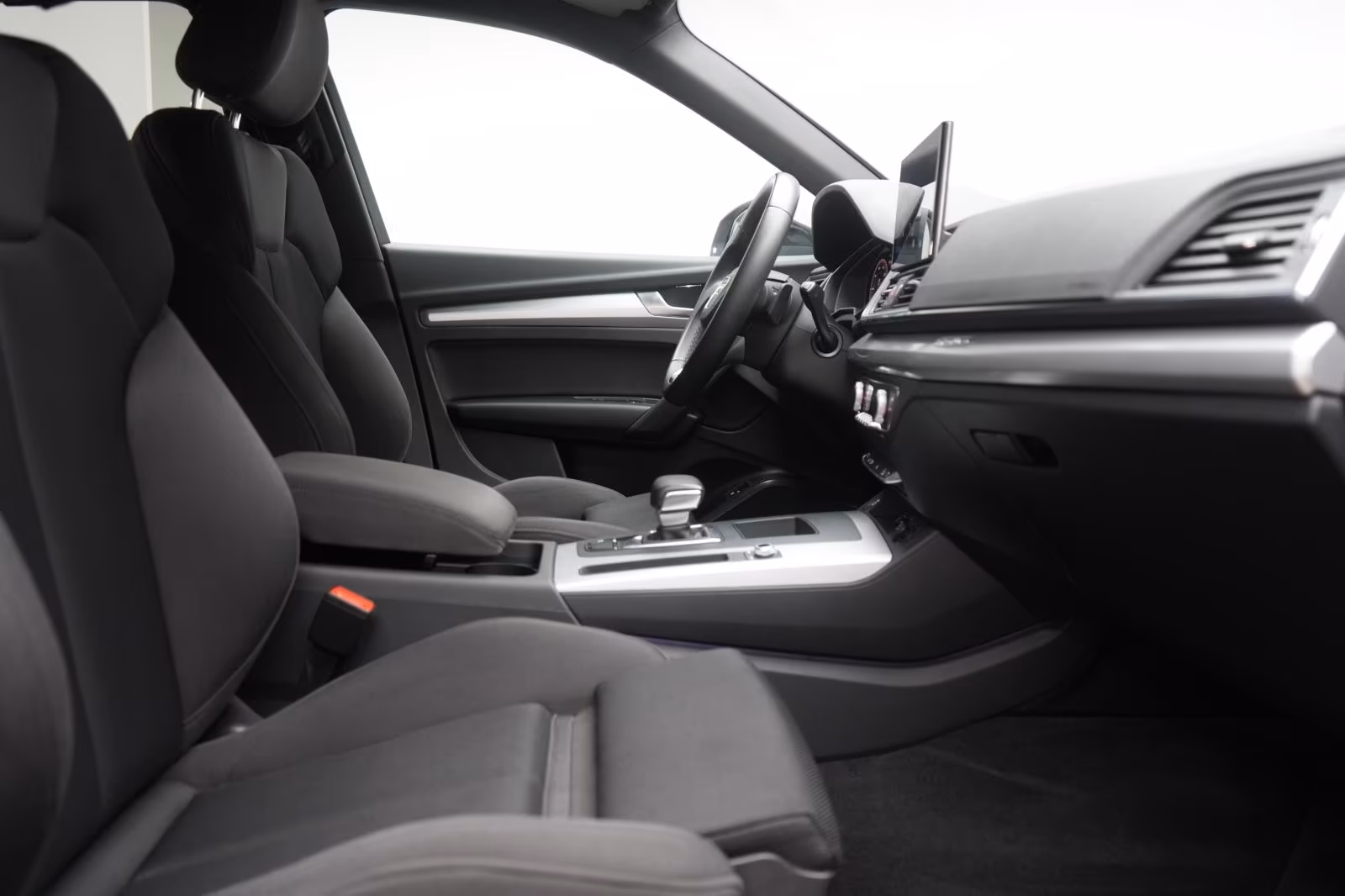 (B-508) Audi(Hybrid) Q5 50 TFSIe quattro S tronic advanced Navi/Temp/ - Image 9
