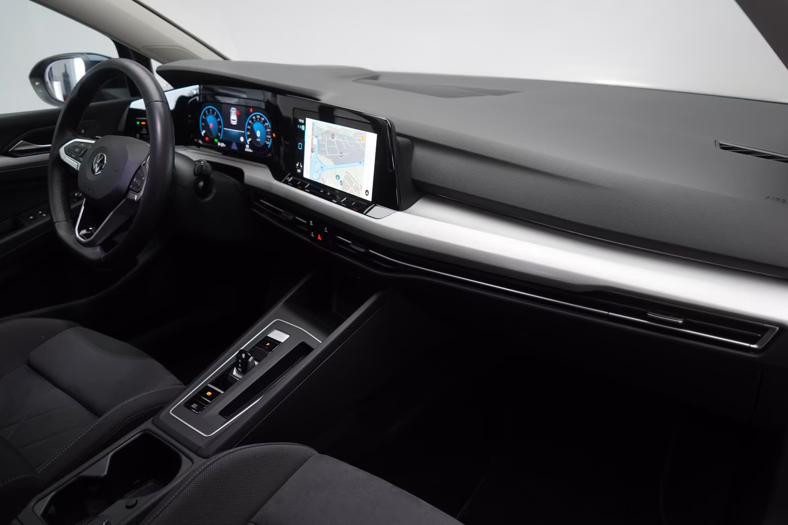 (B-323) Volkswagen Golf 1.5 eTSI DSG Life ACC/Kamera/Virtual/Lane/S - Image 10