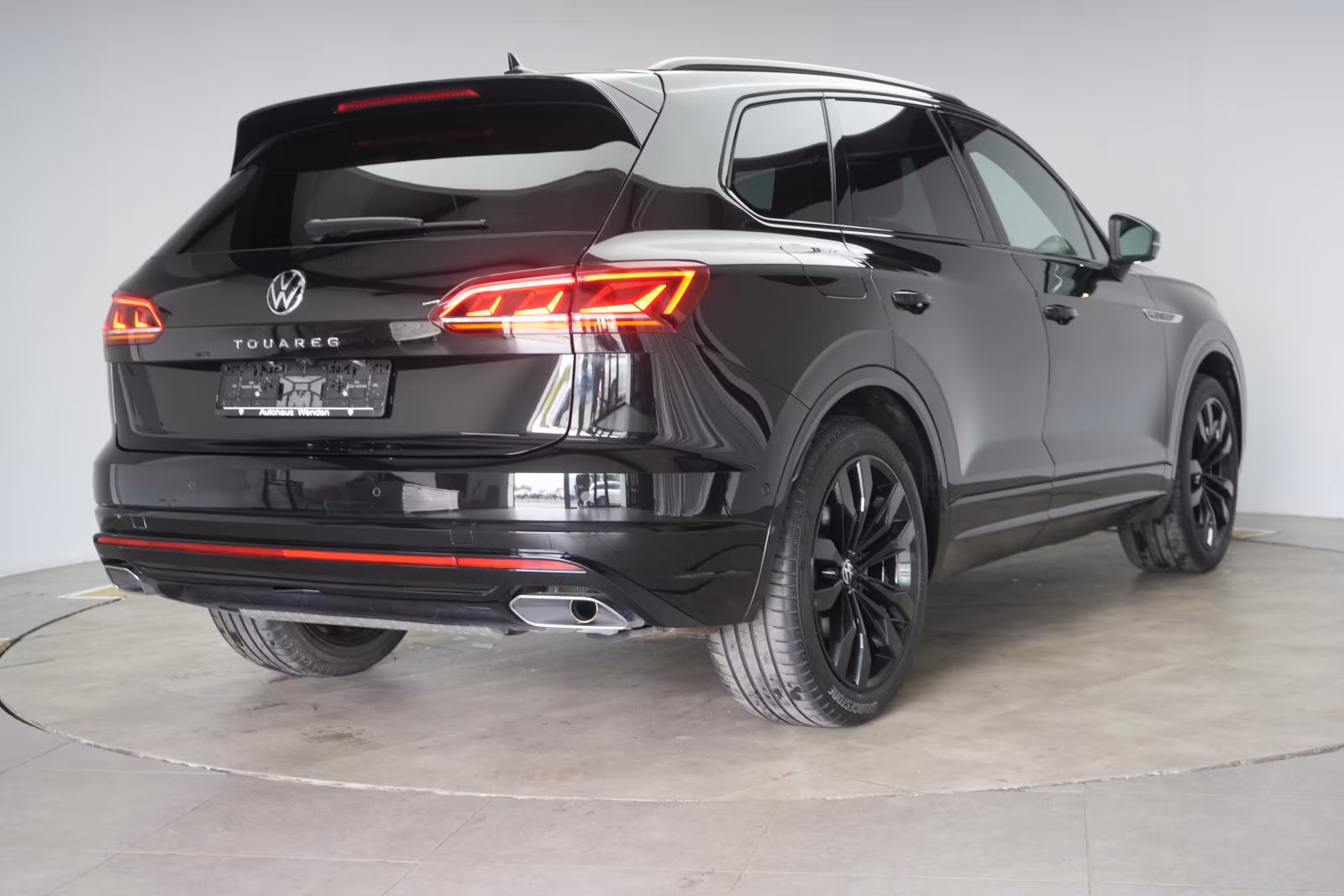 (B-614) Volkswagen Touareg 3.0 V6 TDI 4Motion R-Line Leder/ACC/HUD/ - Image 5