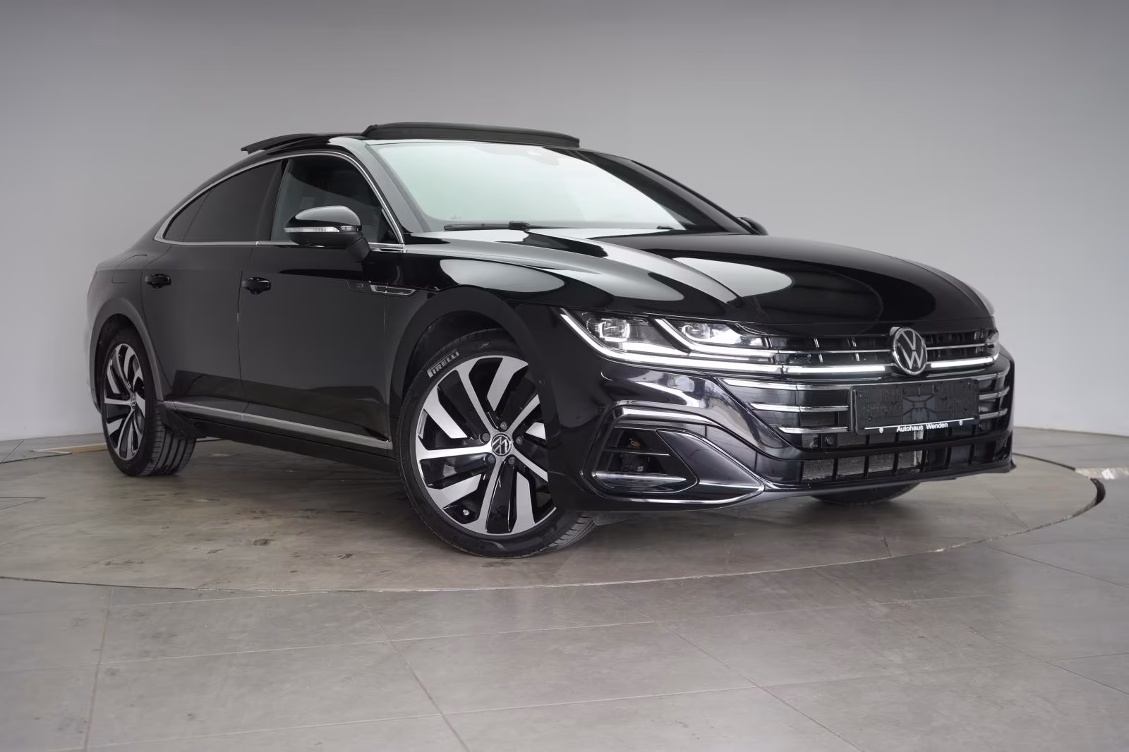 (B-591) Volkswagen Arteon 2.0 TDI DSG R-Line Leder/ACC/HUD/Pano/Kam - Image 1