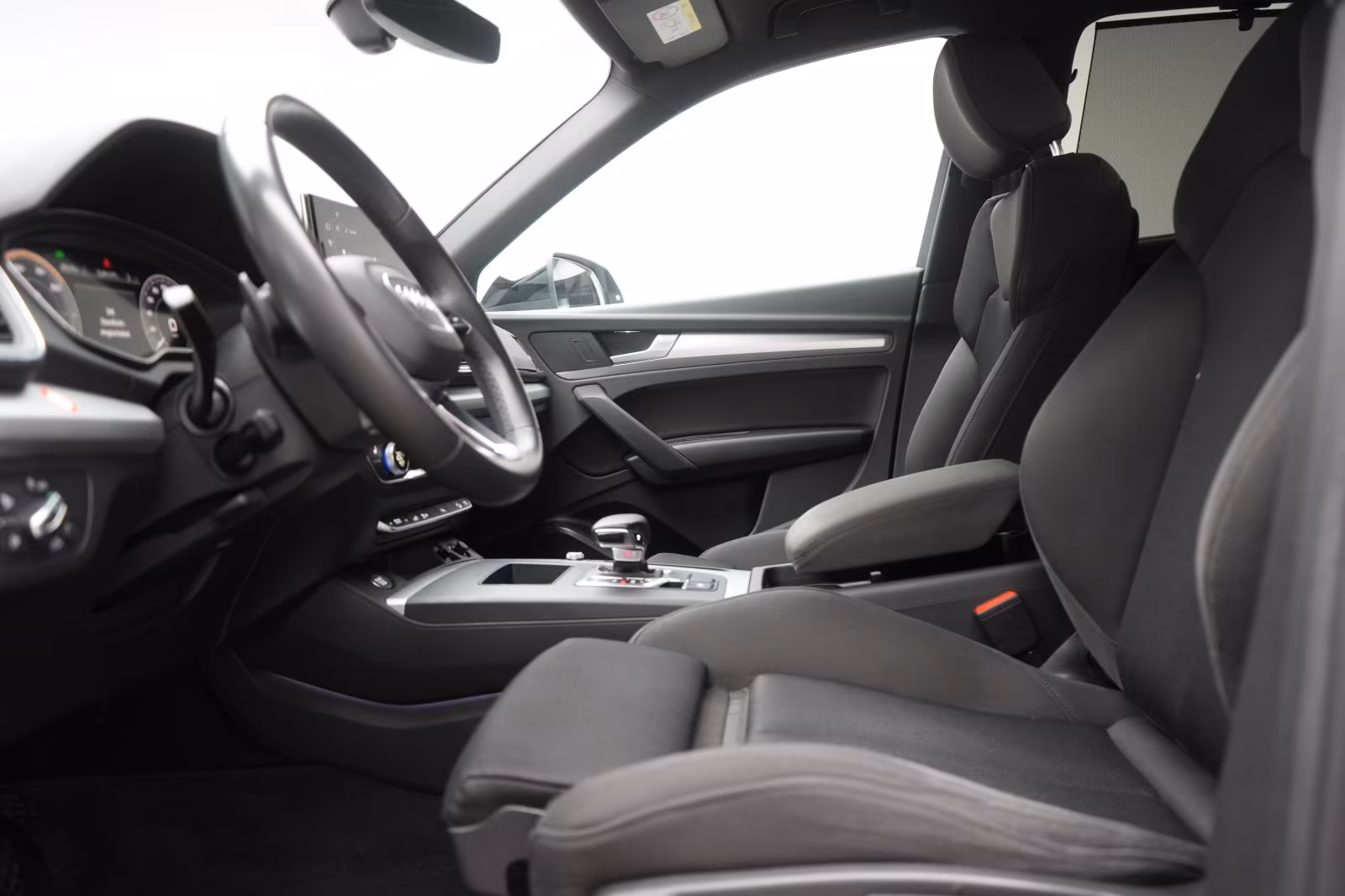 (B-508) Audi(Hybrid) Q5 50 TFSIe quattro S tronic advanced Navi/Temp/ - Image 6