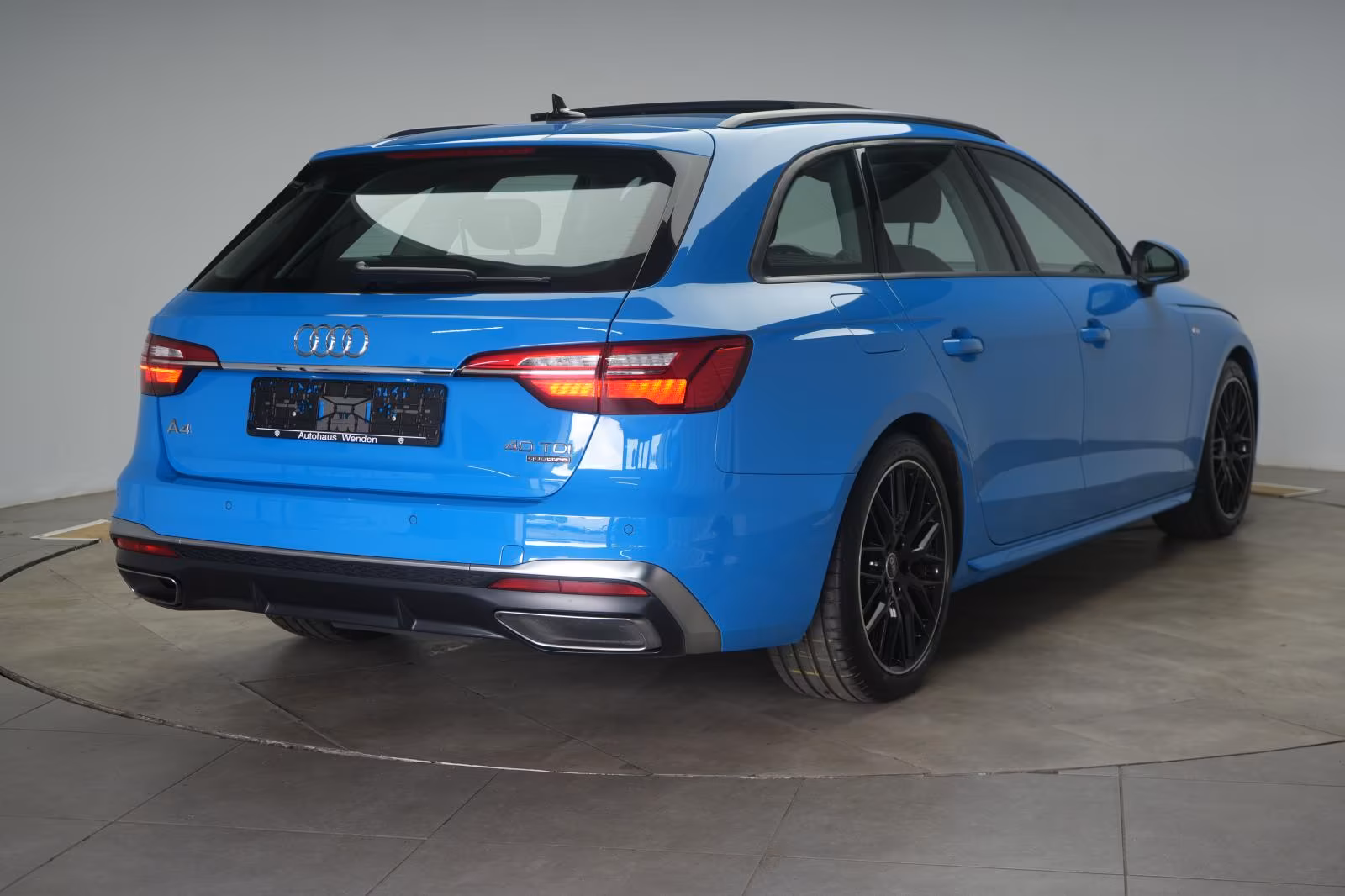 (B-727) Audi A4 40 TDI quattro S tronic S line Navi/Pano/AHK - Image 5