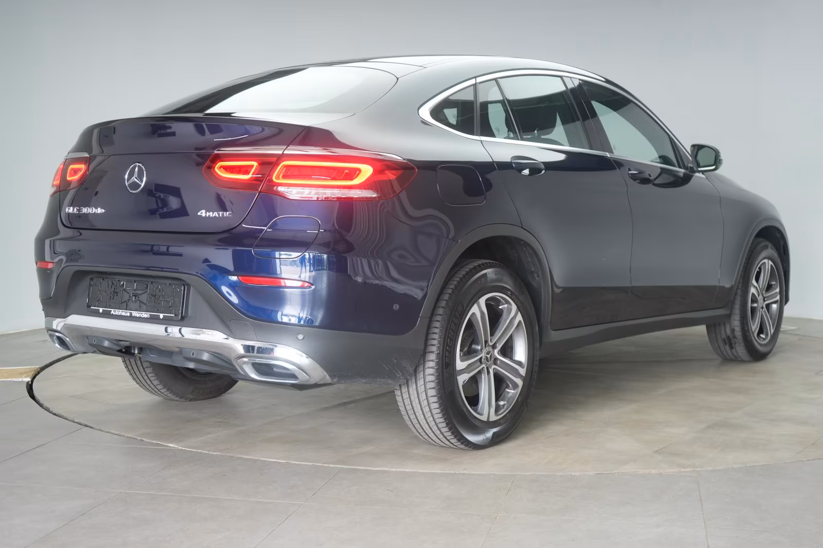 (B-713) Mercedes-Benz(Hybrid) GLC 300 de 4Matic Leder/Temp/Kamera/AHK - Image 5