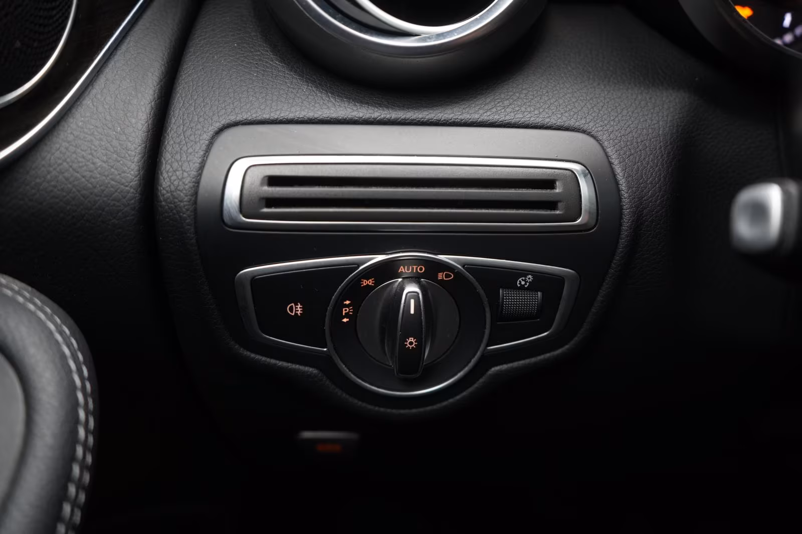 (B-788)Mercedes-Benz GLC 300 4Matic 9G-Tronic Exclusive Leder/Temp/Ka - Image 22