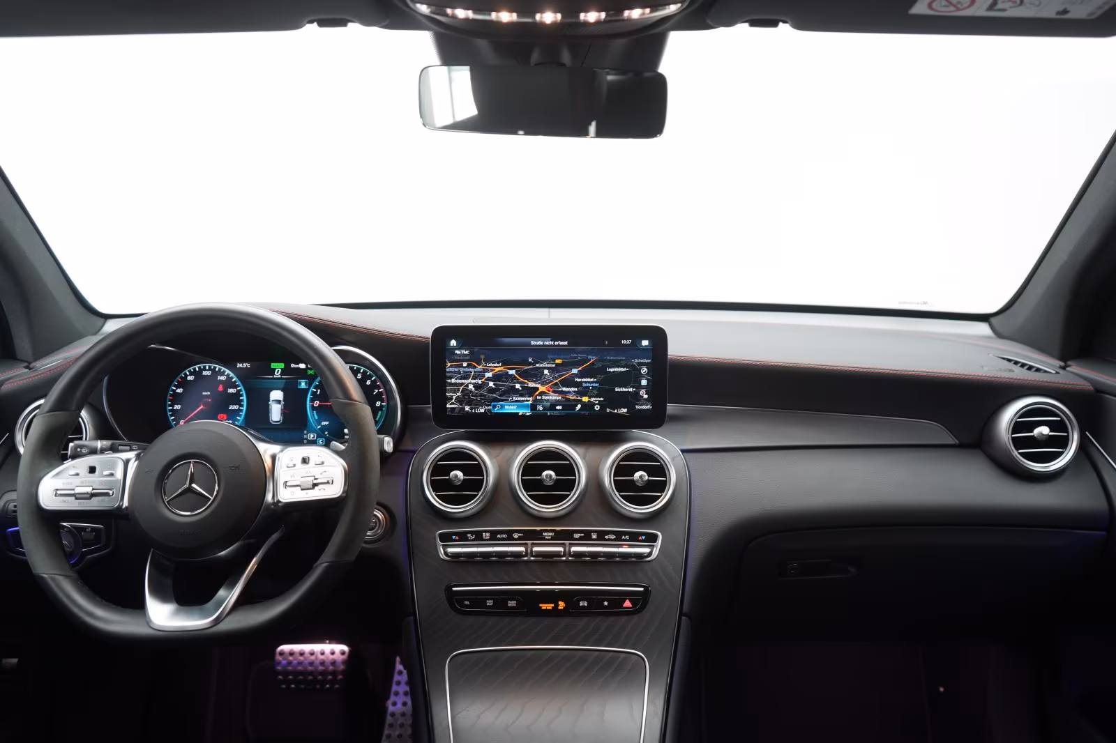 (B-487) Mercedes-Benz GLC 300 e 4Matic 9G-Tronic AMG Kamera/AHK/Virtua - Image 27