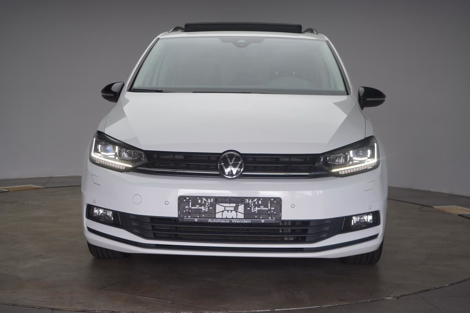 (B-751) Volkswagen Touran 2.0 TDI DSG Highline ACC/Kamera/Pano/Virt - Image 2