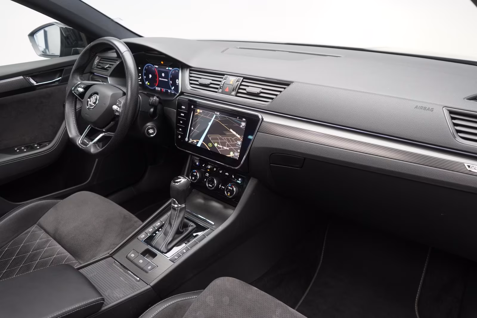 (B-669) Skoda Superb Combi 2.0 TDI DSG Sportline ACC/Virtual/P - Image 9