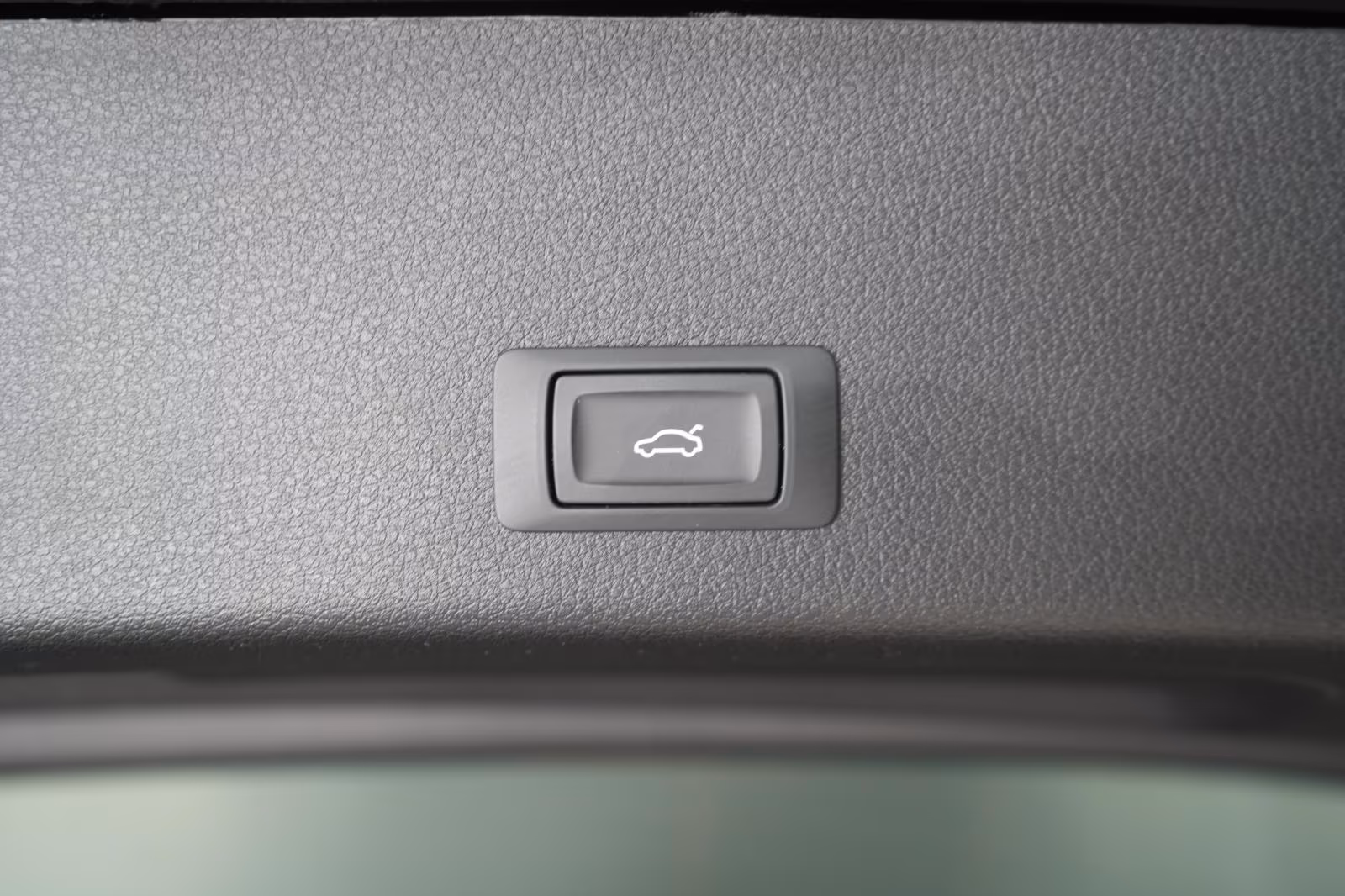 (B-373) Audi e-tron 55 quattro S line ACC/Kamera/Virtual/Pano - Image 25