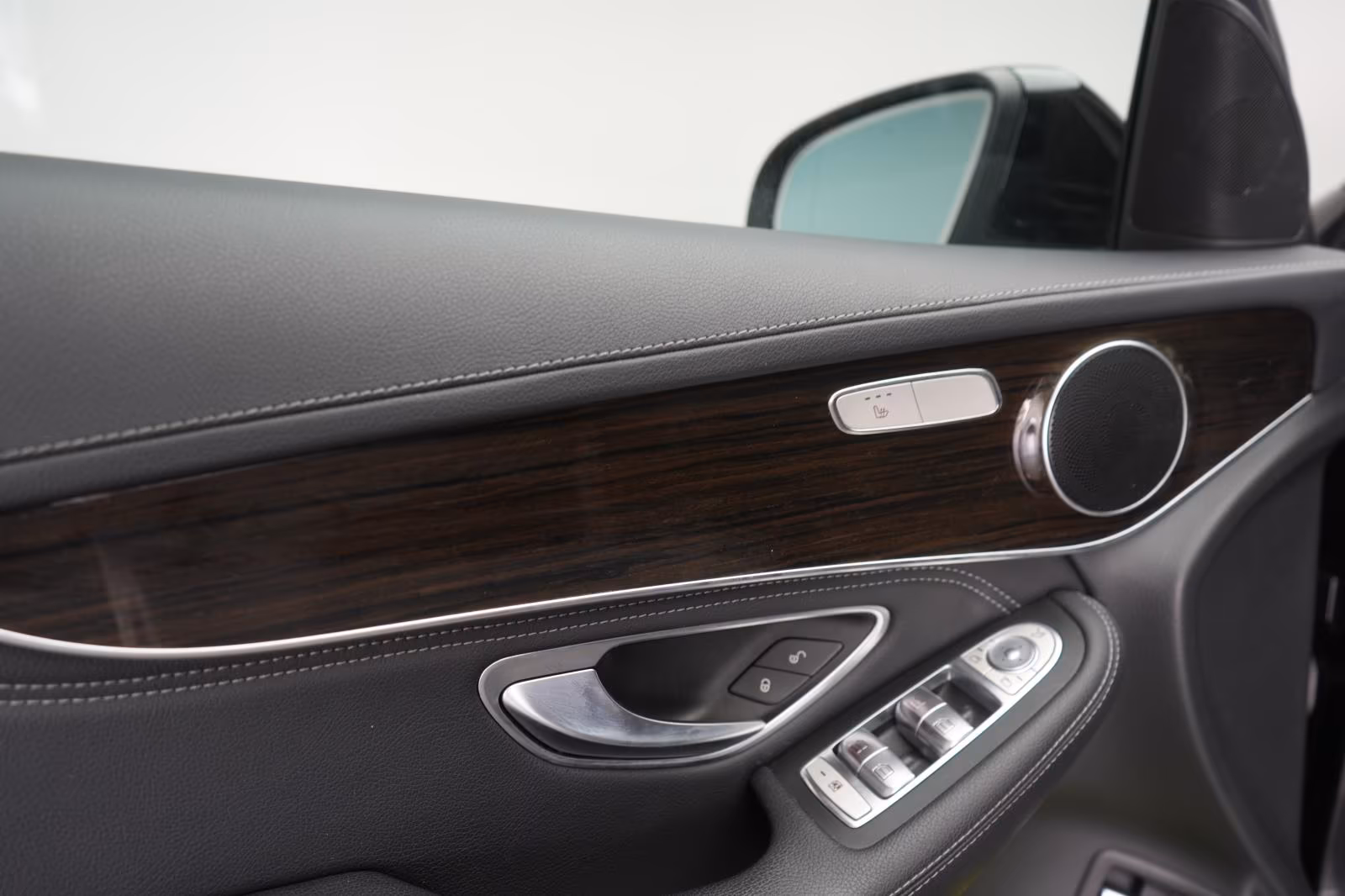 (B-788)Mercedes-Benz GLC 300 4Matic 9G-Tronic Exclusive Leder/Temp/Ka - Image 16