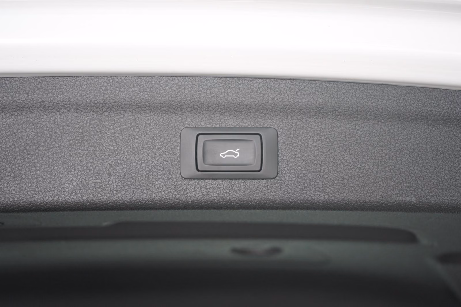 (B-645) Audi Q3 35 TFSI S tronic advanced CarPlay/Temp/Virtua - Image 24