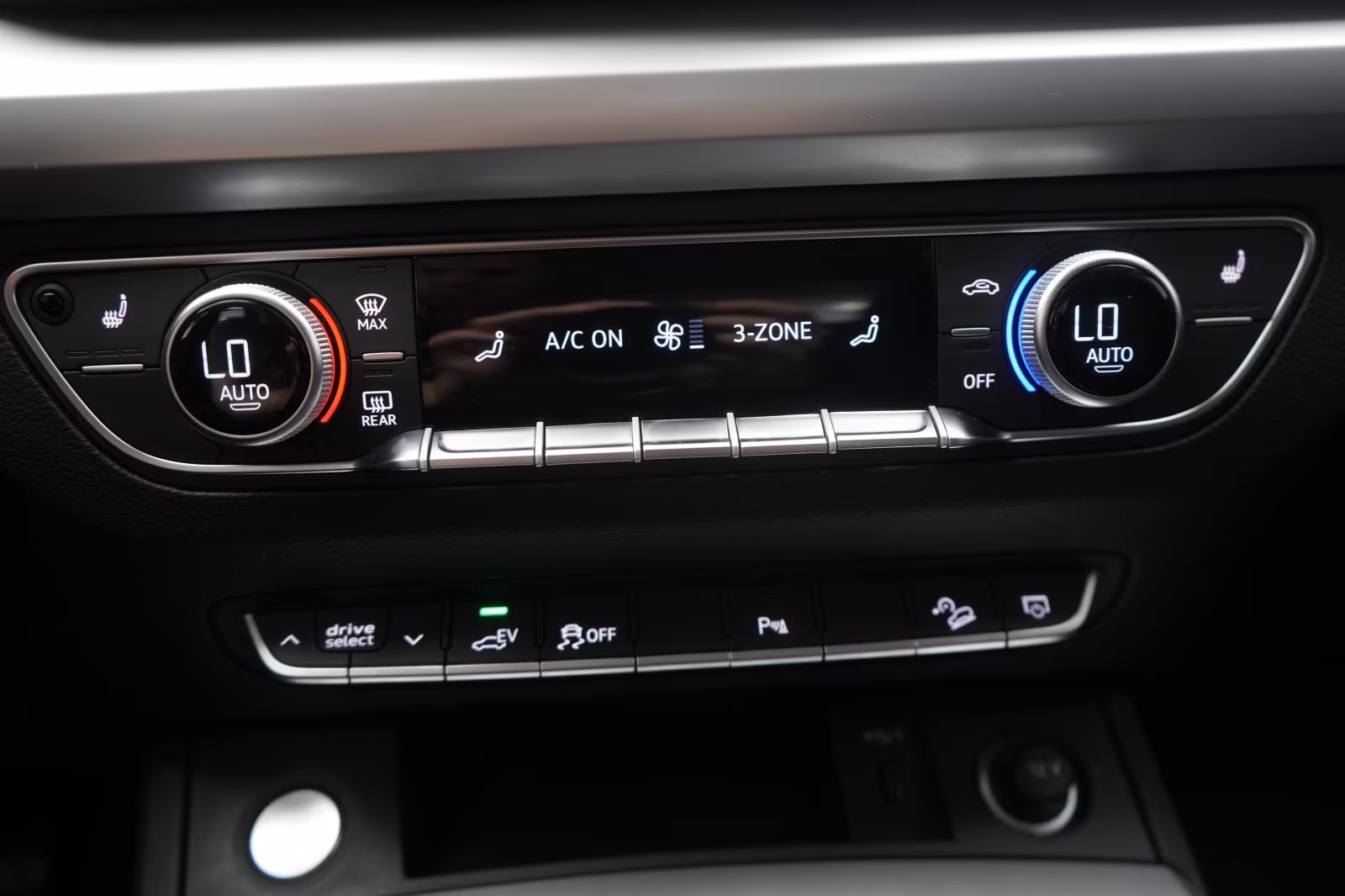 (B-733) Audi(Hybrid) Q5 50 TFSIe Sportback S Line S tronic Temp/Virtu - Image 13
