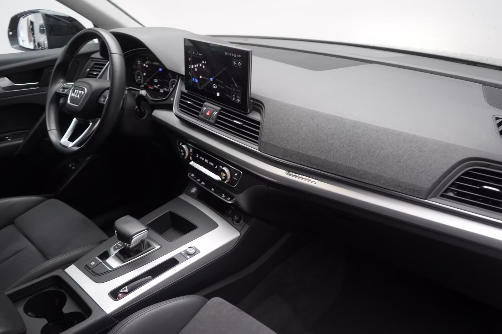 (B-431) Audi Q5(Hybrid) 50 TFSI e Quattro S-tronic Temp/Carplay/Kamer - Image 10