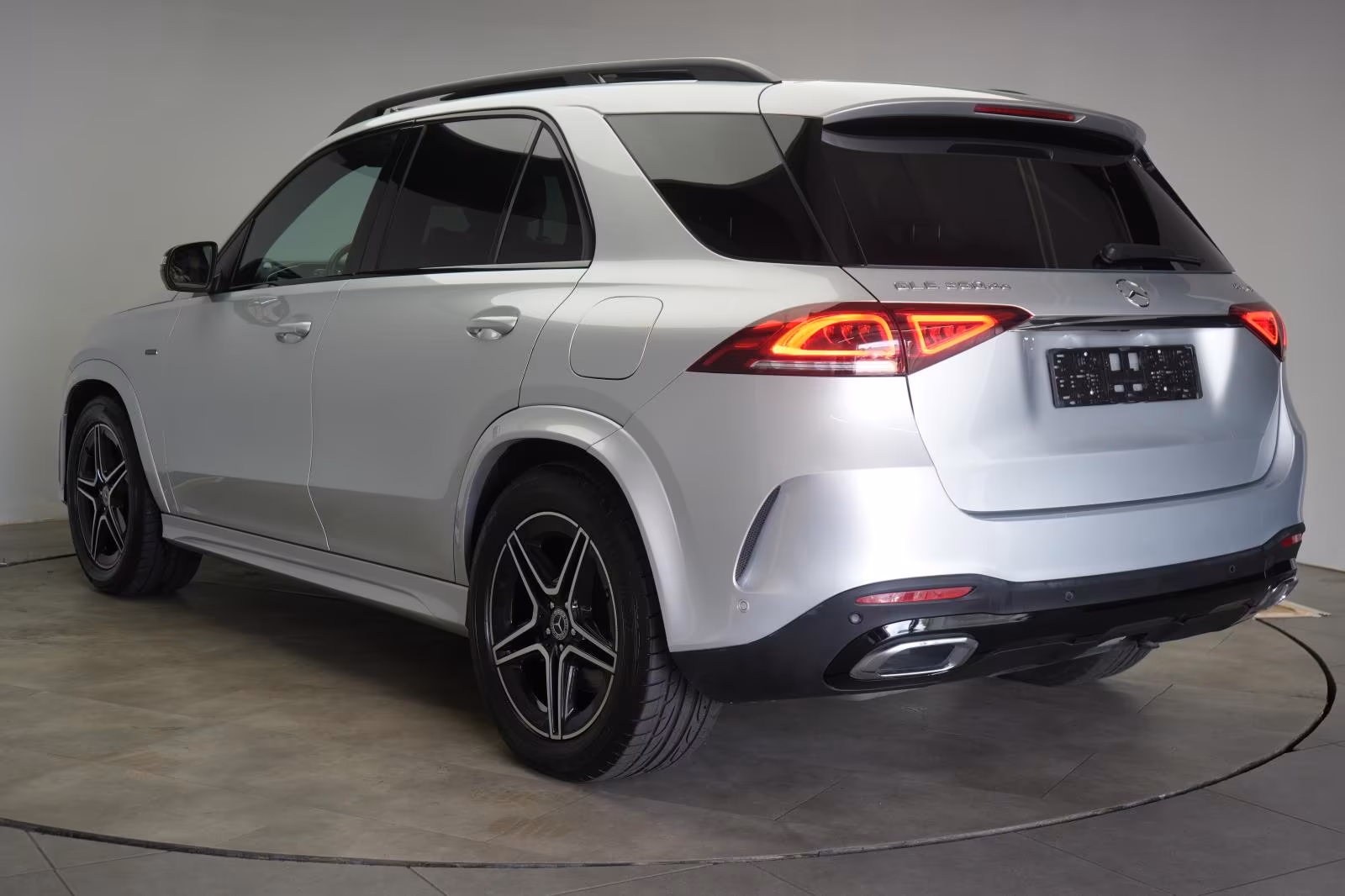 (B-328) Mercedes-Benz(Hybrid) GLE 350 de 4Matic AMG Leder/Temp/Burmester - Image 4