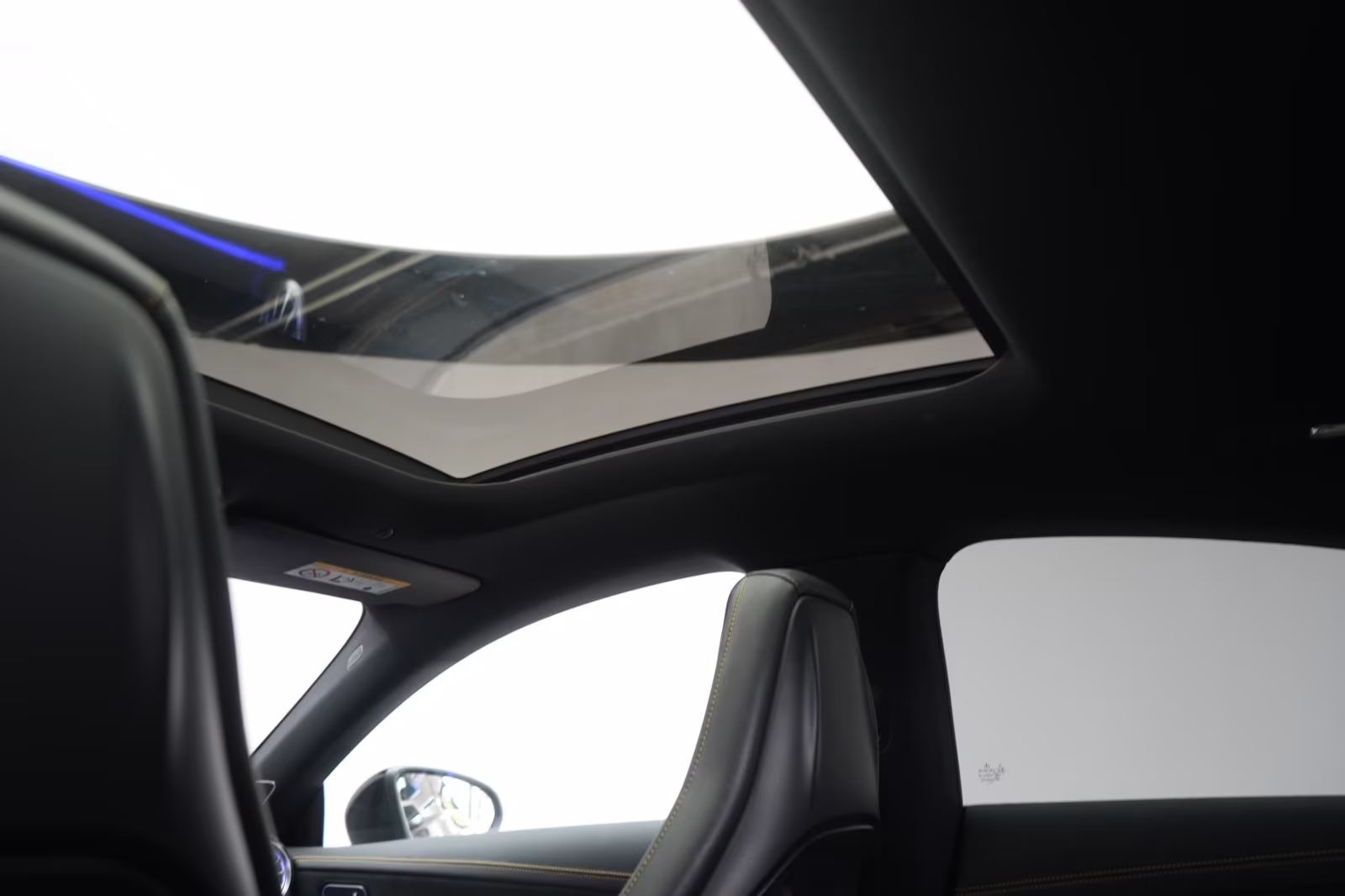 (B-652) Mercedes-Benz CLA 45 AMG S 4Matic+ Speedshift 8G-DCT Perf.si - Image 12