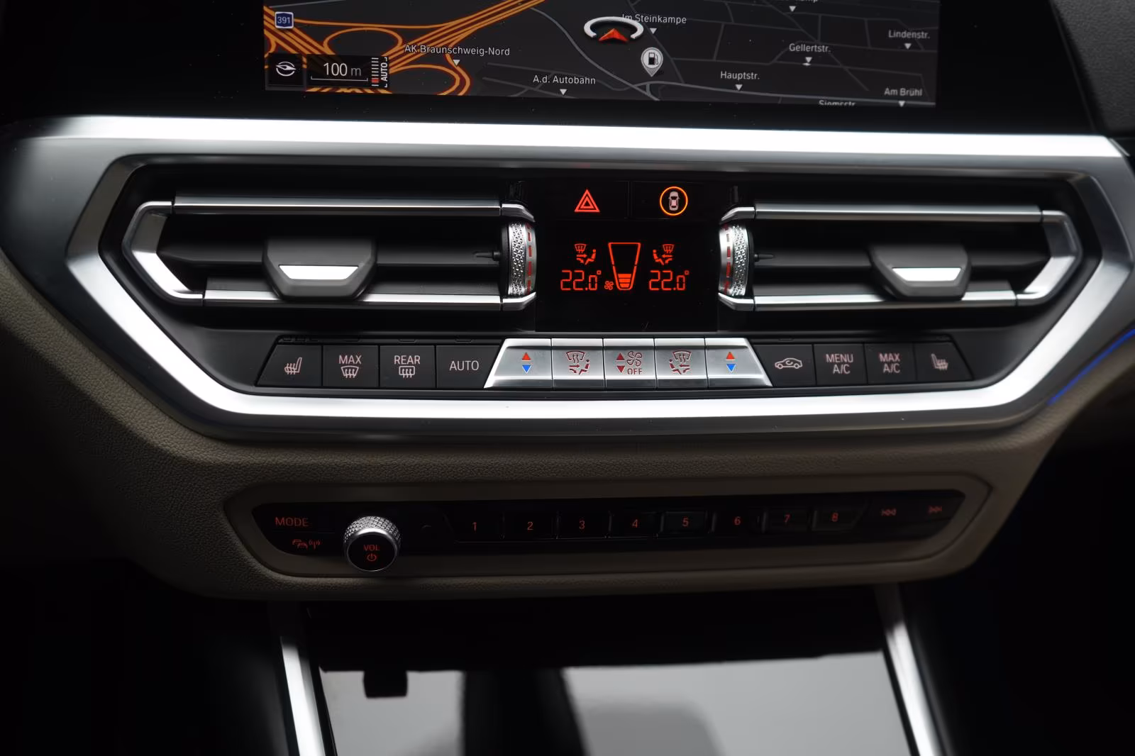(B-552) BMW 320 d Touring Sport Line Leder/ACC/Kamera/Virtua - Image 13