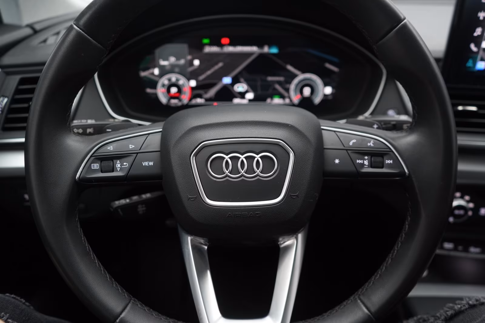 (B-356) Audi Q5 40 TDI quattro S tronic Temp/Virtual/AHK/LED - Image 18