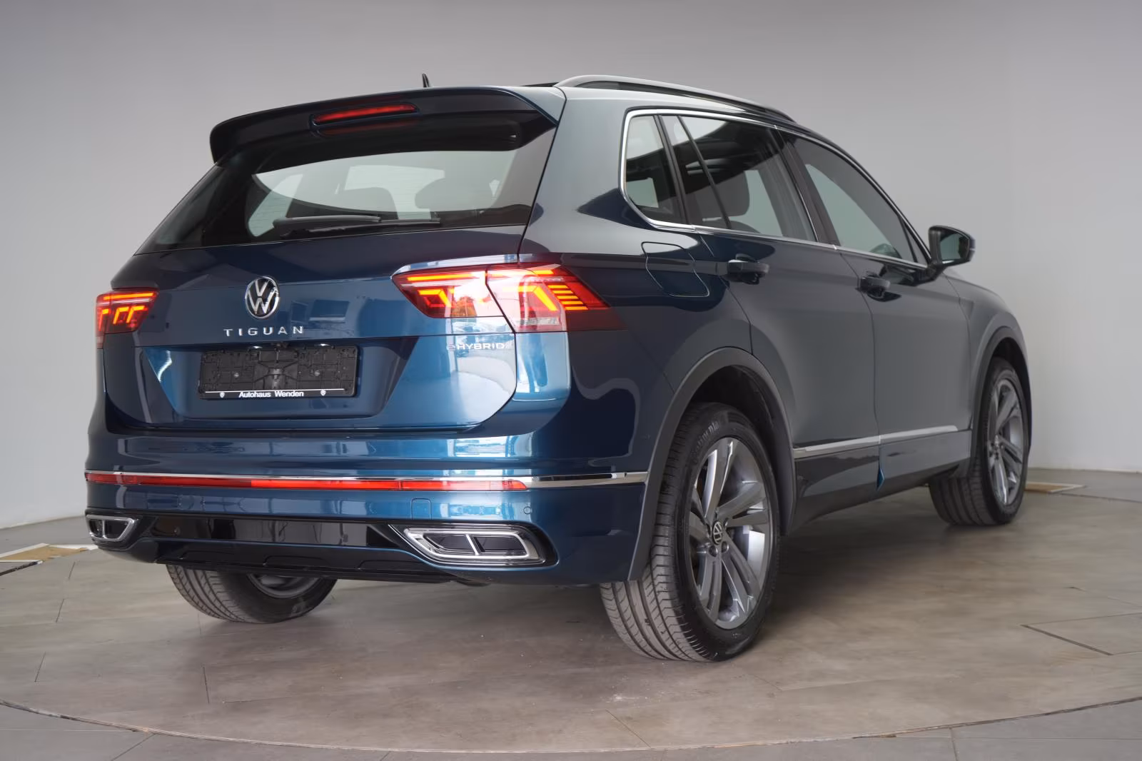 (B-593)Volkswagen(Hybrid) Tiguan 1.4 eHybrid DSG R-Line Leder/ACC/Pano/360 - Image 5