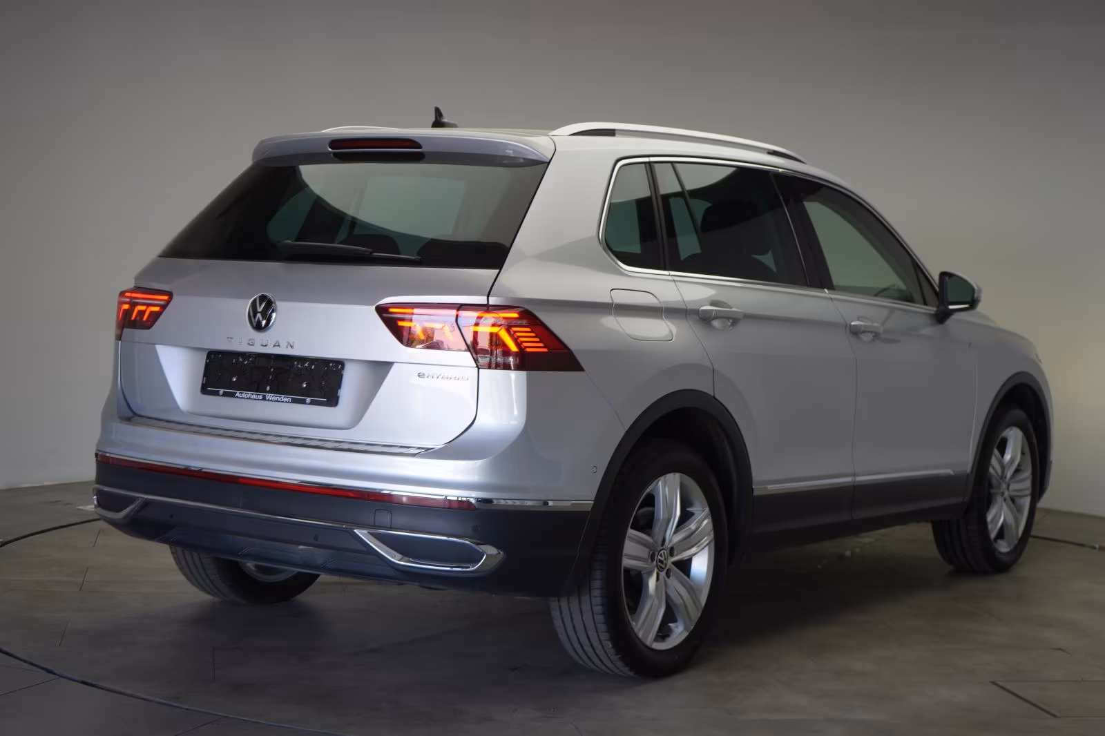 (B-280) Volkswagen(Hybrid) Tiguan 1.4 TSI eHybrid Elegance ACC/Kamera/Virtu - Image 5