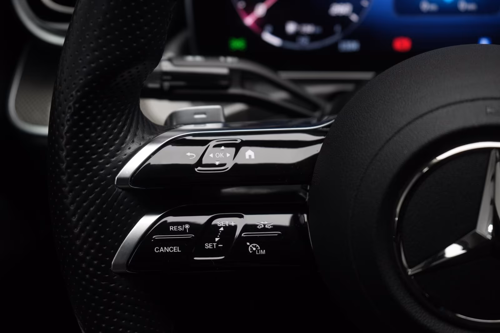 (B-076) Mercedes-Benz C 220 d 9G-Tronic AMG Distronic/Kamera/HUD/V - Image 15