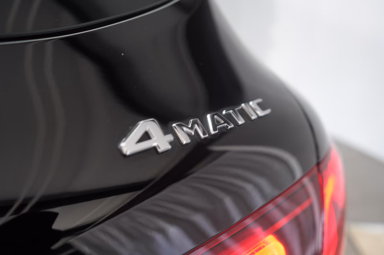(B-482) Mercedes-Benz(Hybrid) GLC 300 de 4Matic 9G-Tronic Temp/Kamera/HUD - Image 25